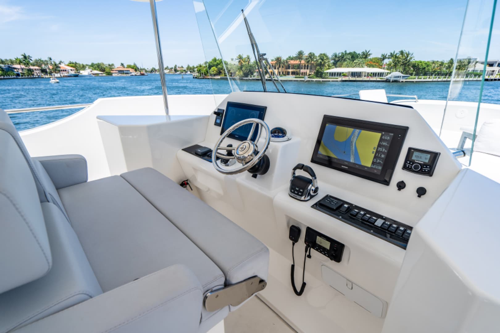2017 Overblue 58 Power Catamaran — photo 6