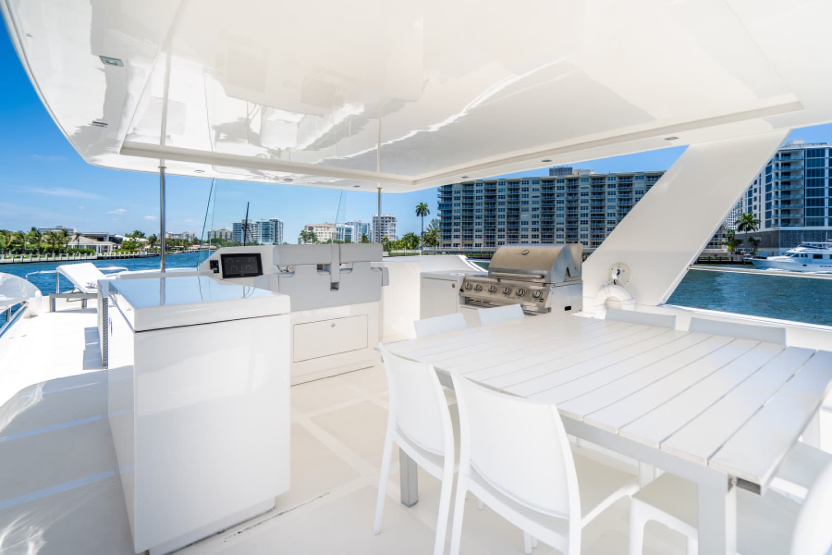 2017 Overblue 58 Power Catamaran — photo 5