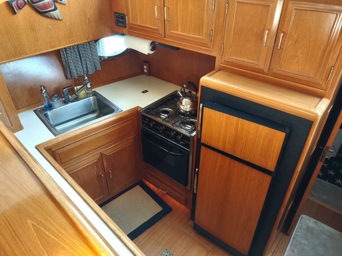 1989 Ocean Alexander — photo 20