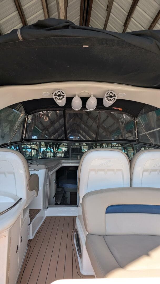 2004 Sea Ray 340 Sundancer — photo 9