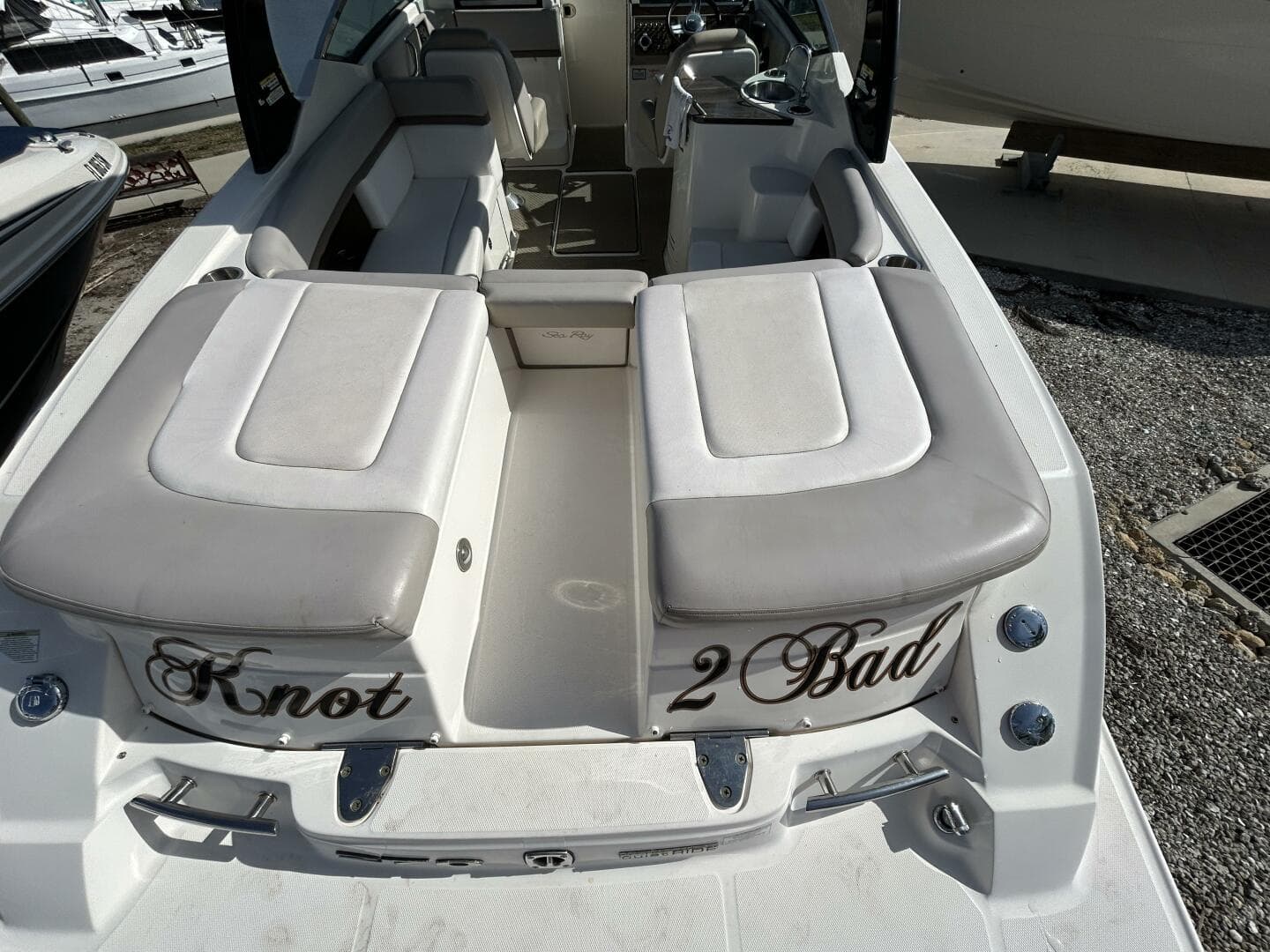 2013 Sea Ray 270 Slx — photo 4