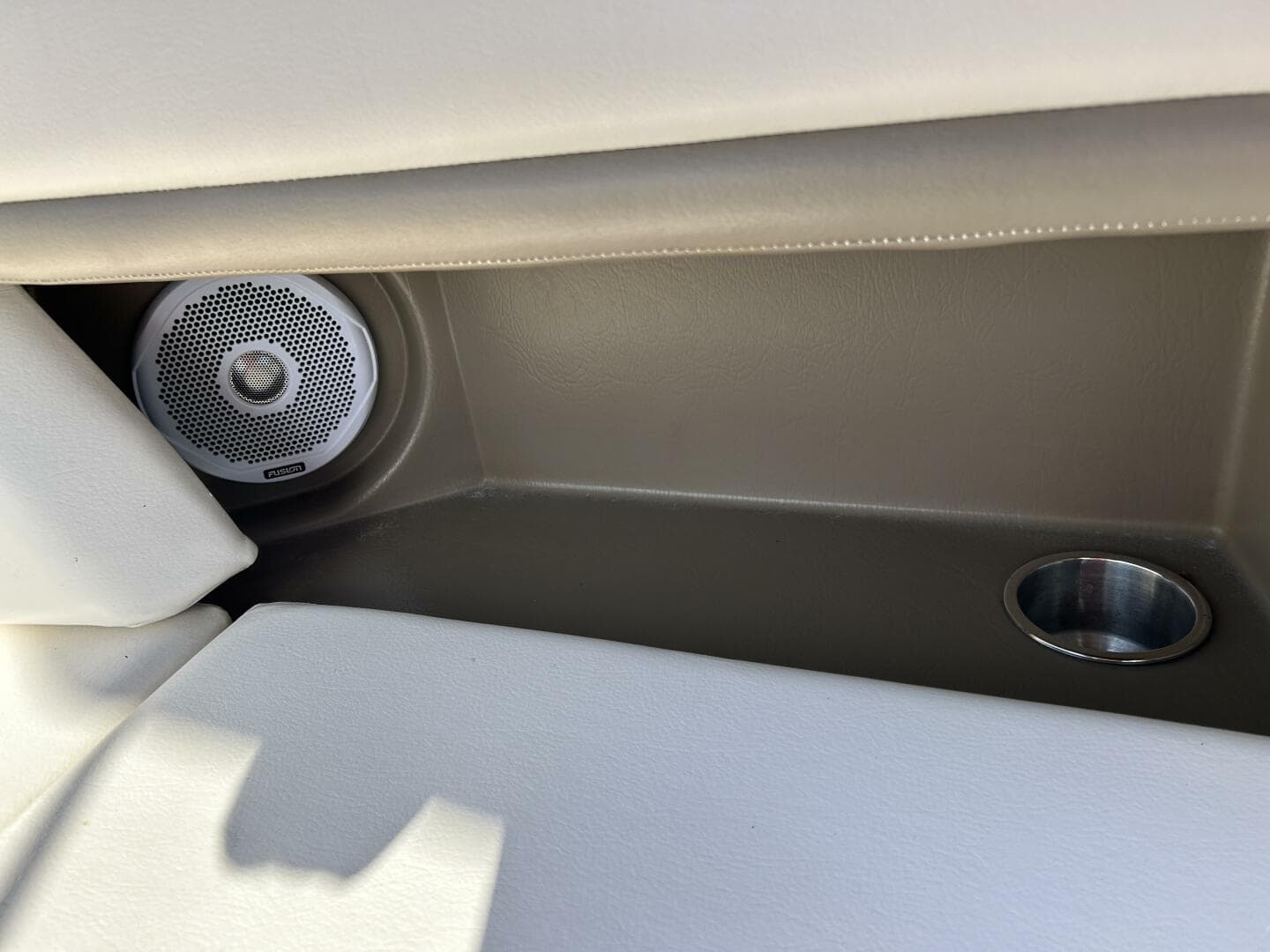 2013 Sea Ray 270 Slx — photo 21