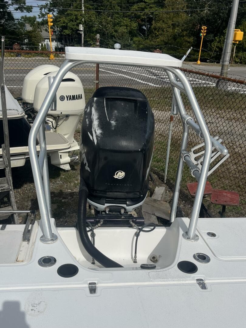 2008 Boston Whaler 230 Dauntless — photo 15