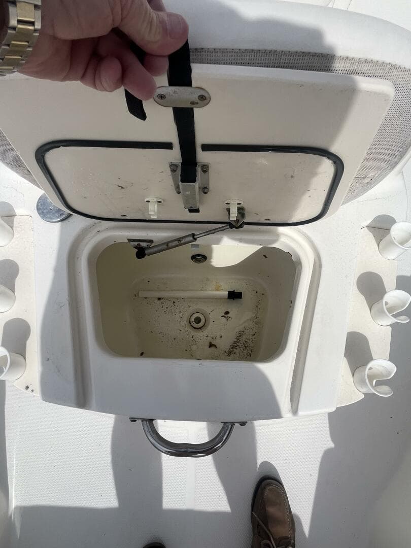 2008 Boston Whaler 230 Dauntless — photo 24