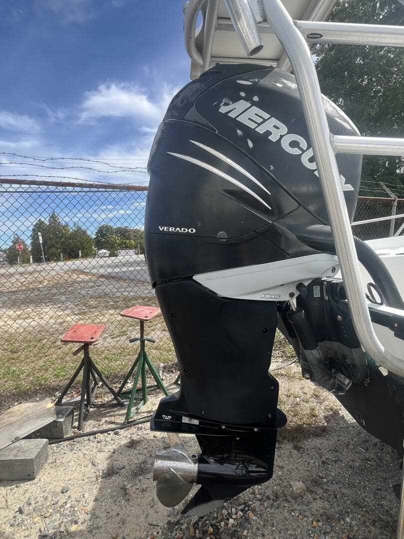 2008 Boston Whaler 230 Dauntless — photo 5