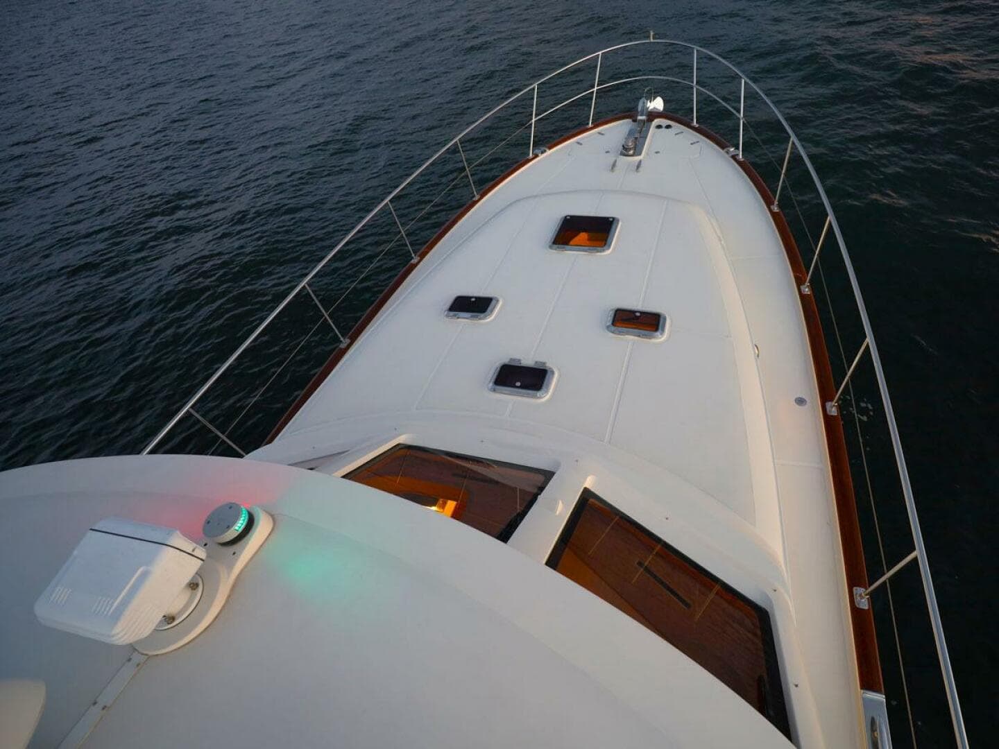 2014 Hunt Yachts — photo 6