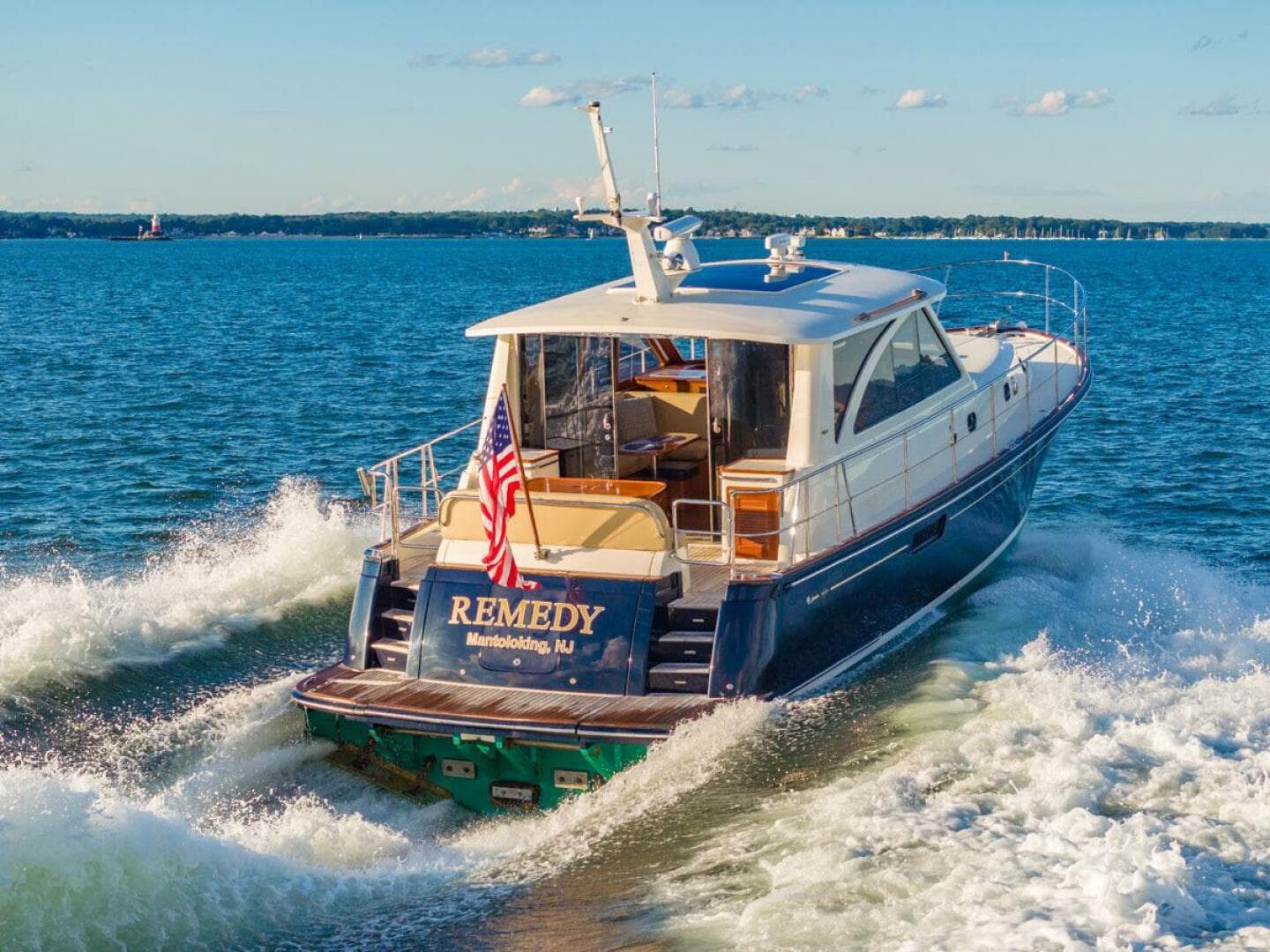 2014 Hunt Yachts — photo 5