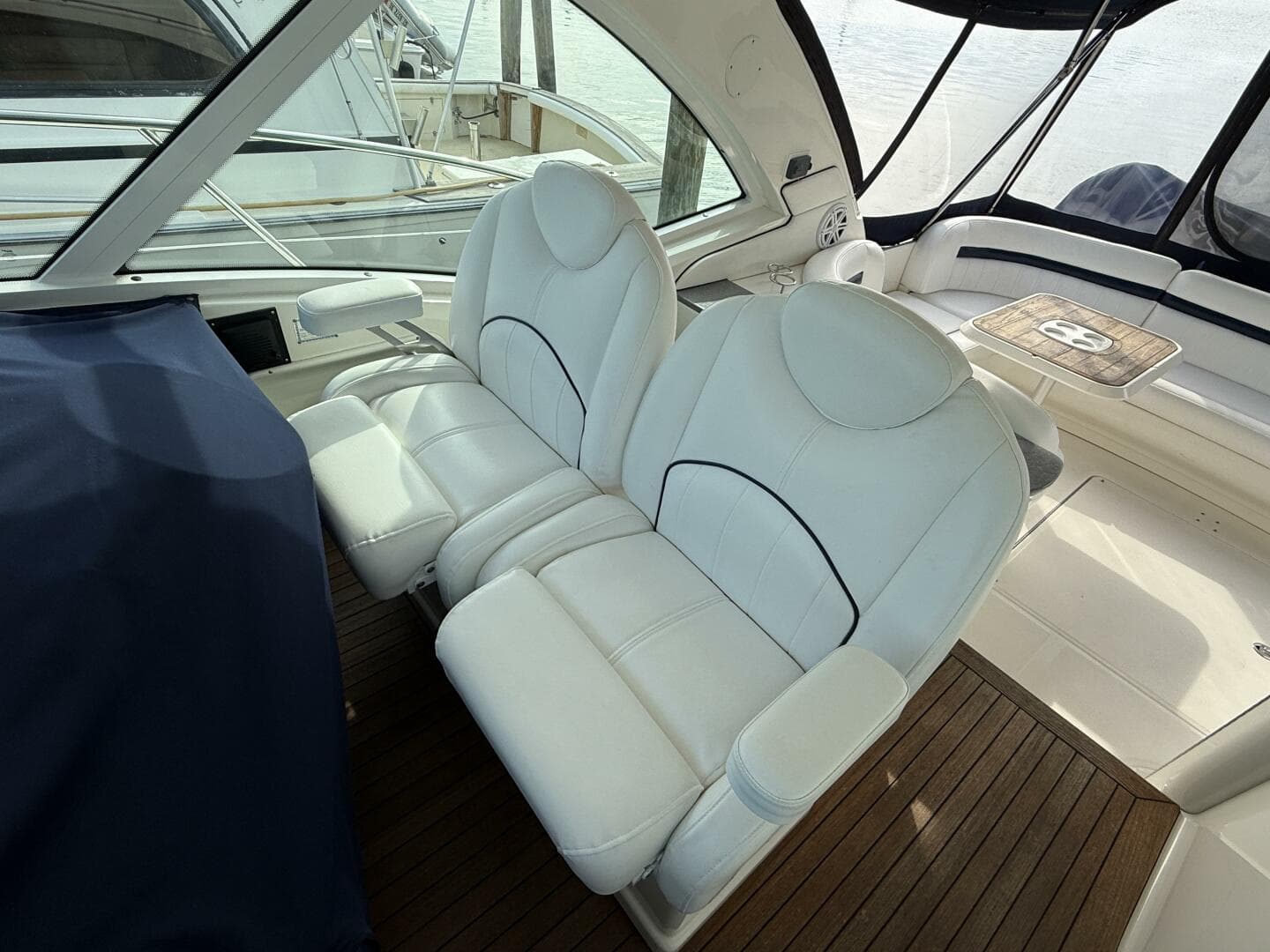 2006 Sea Ray 48 Sundancer — photo 23