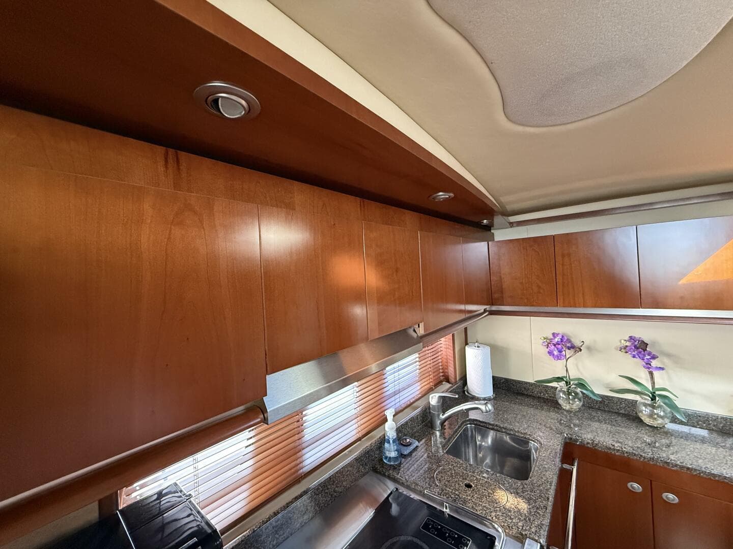 2006 Sea Ray 48 Sundancer — photo 63