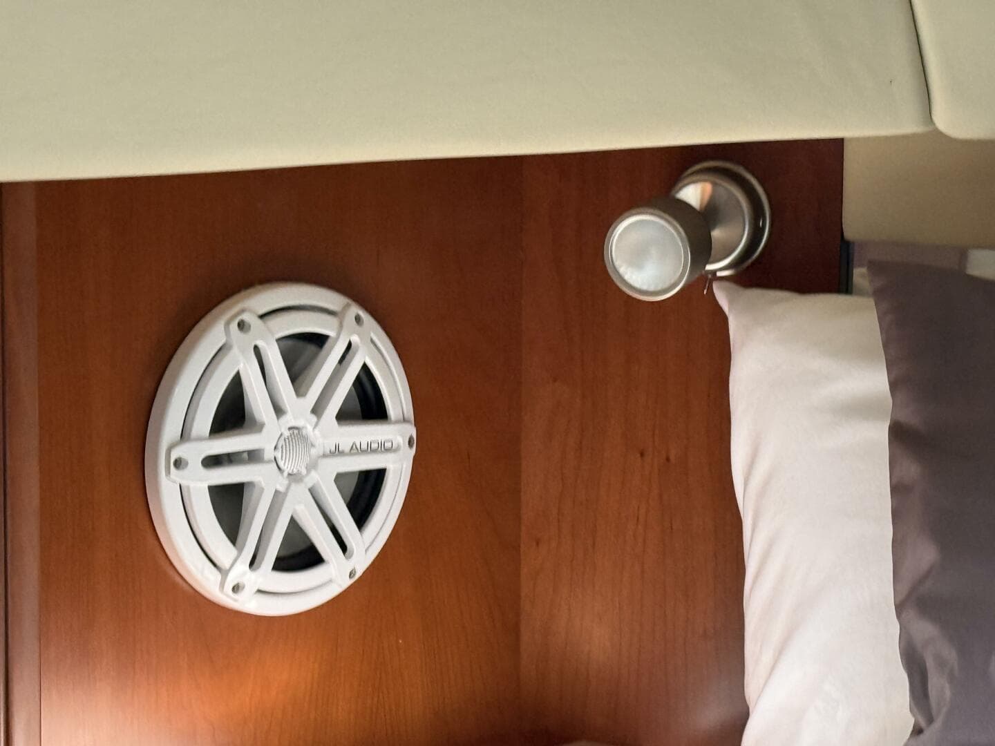 2006 Sea Ray 48 Sundancer — photo 71