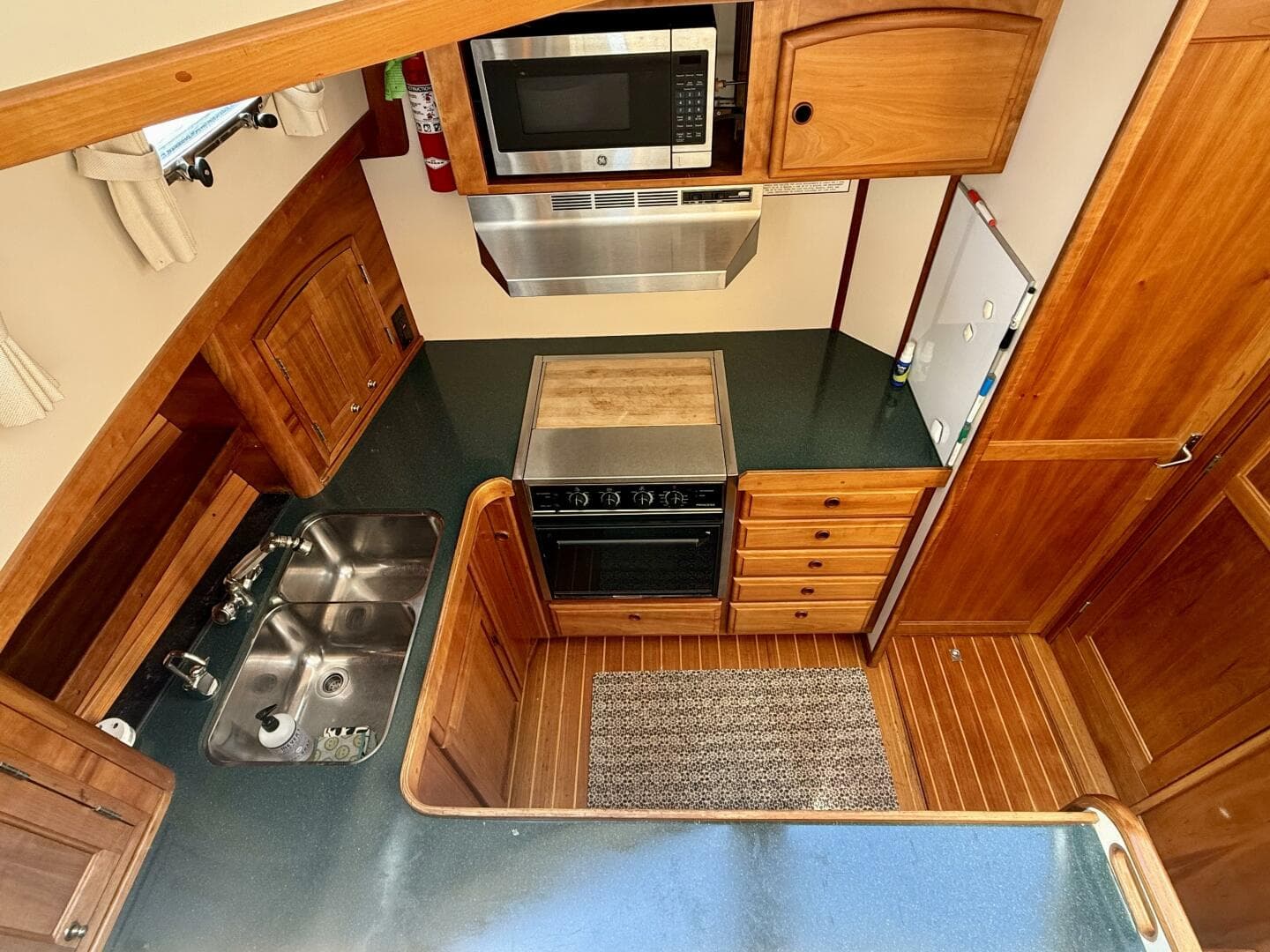 1997 Sabre Line 47 — photo 49