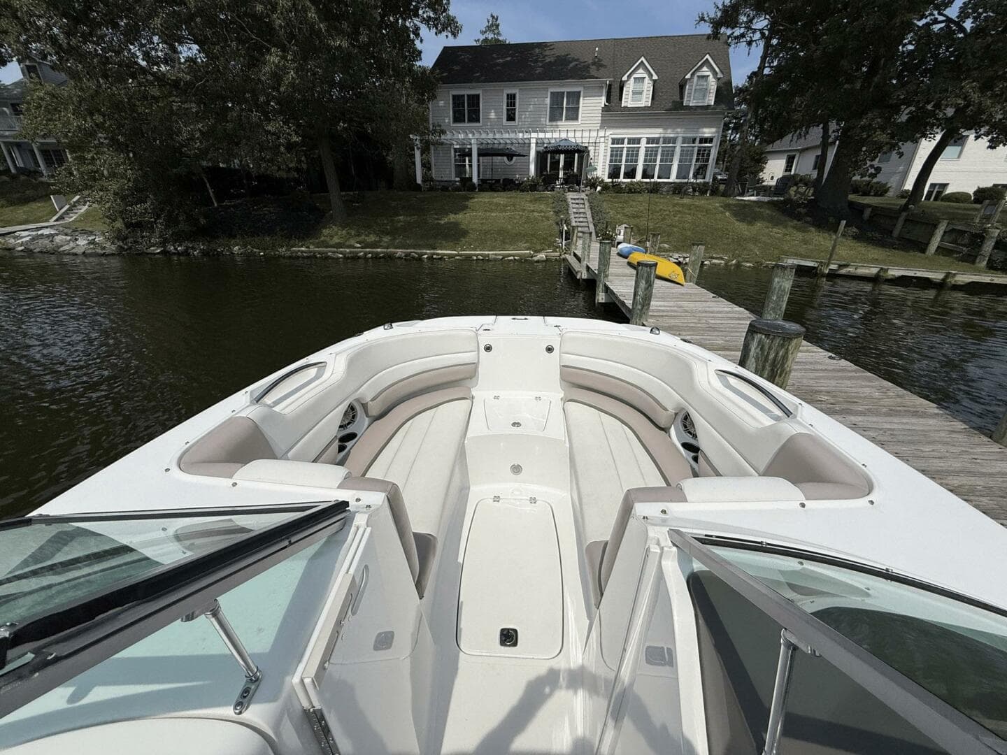 2014 Hurricane Sundeck 2690 OB — photo 3