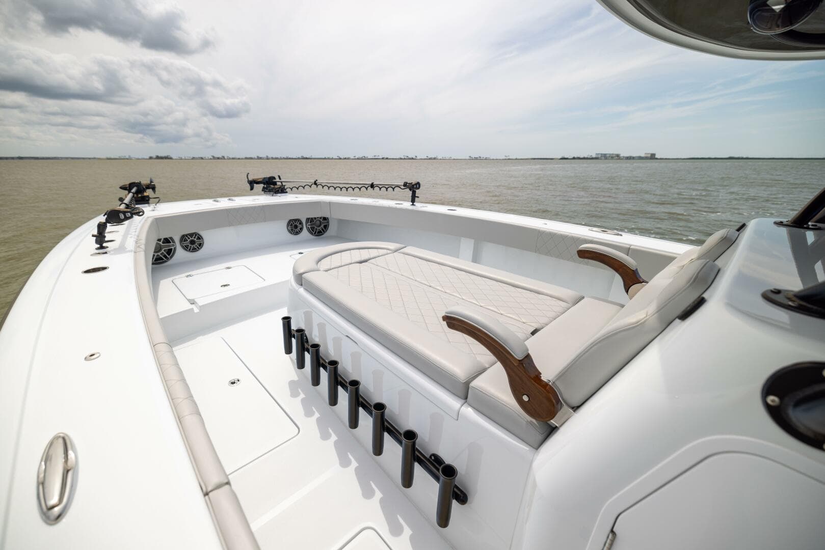 2025 Freeman 42 Lr — photo 73