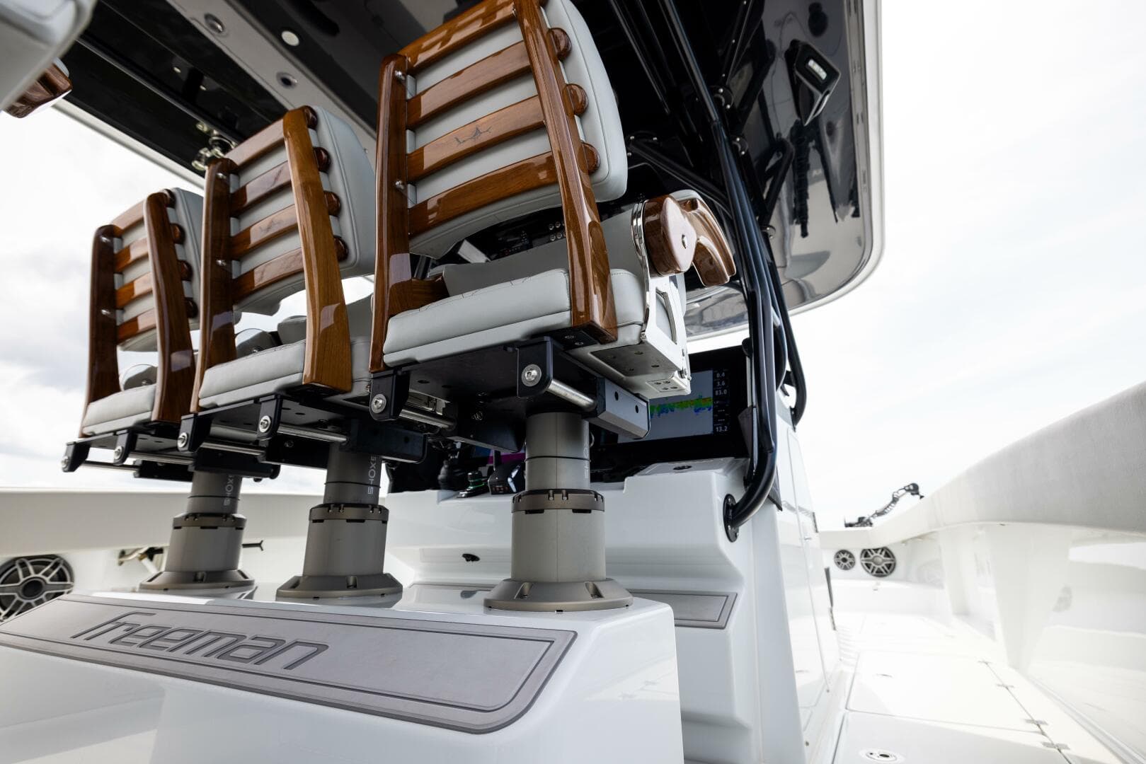 2025 Freeman 42 Lr — photo 68