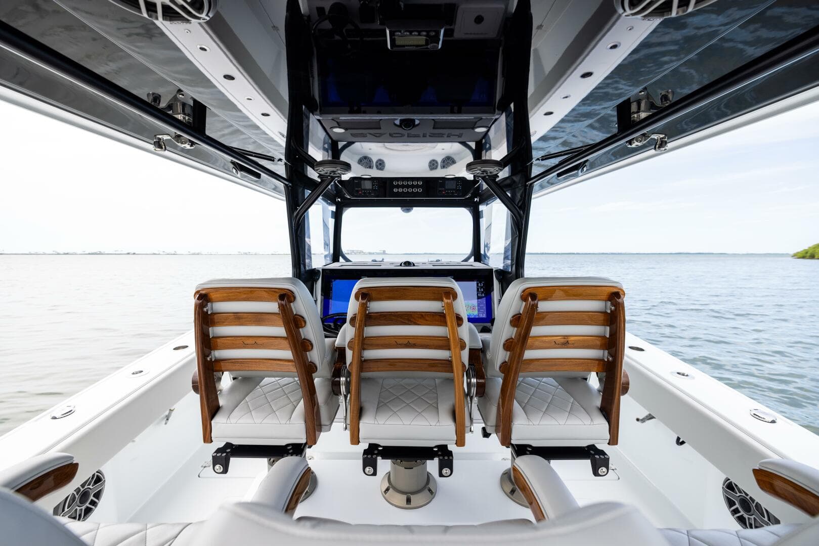 2025 Freeman 42 Lr — photo 41