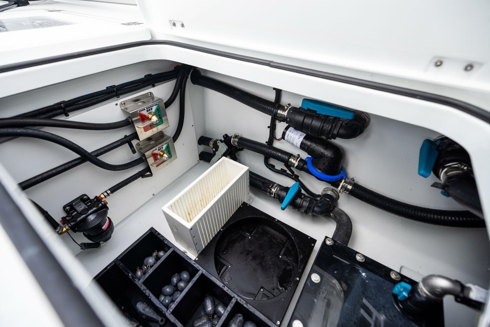 2025 Freeman 42 Lr — photo 89