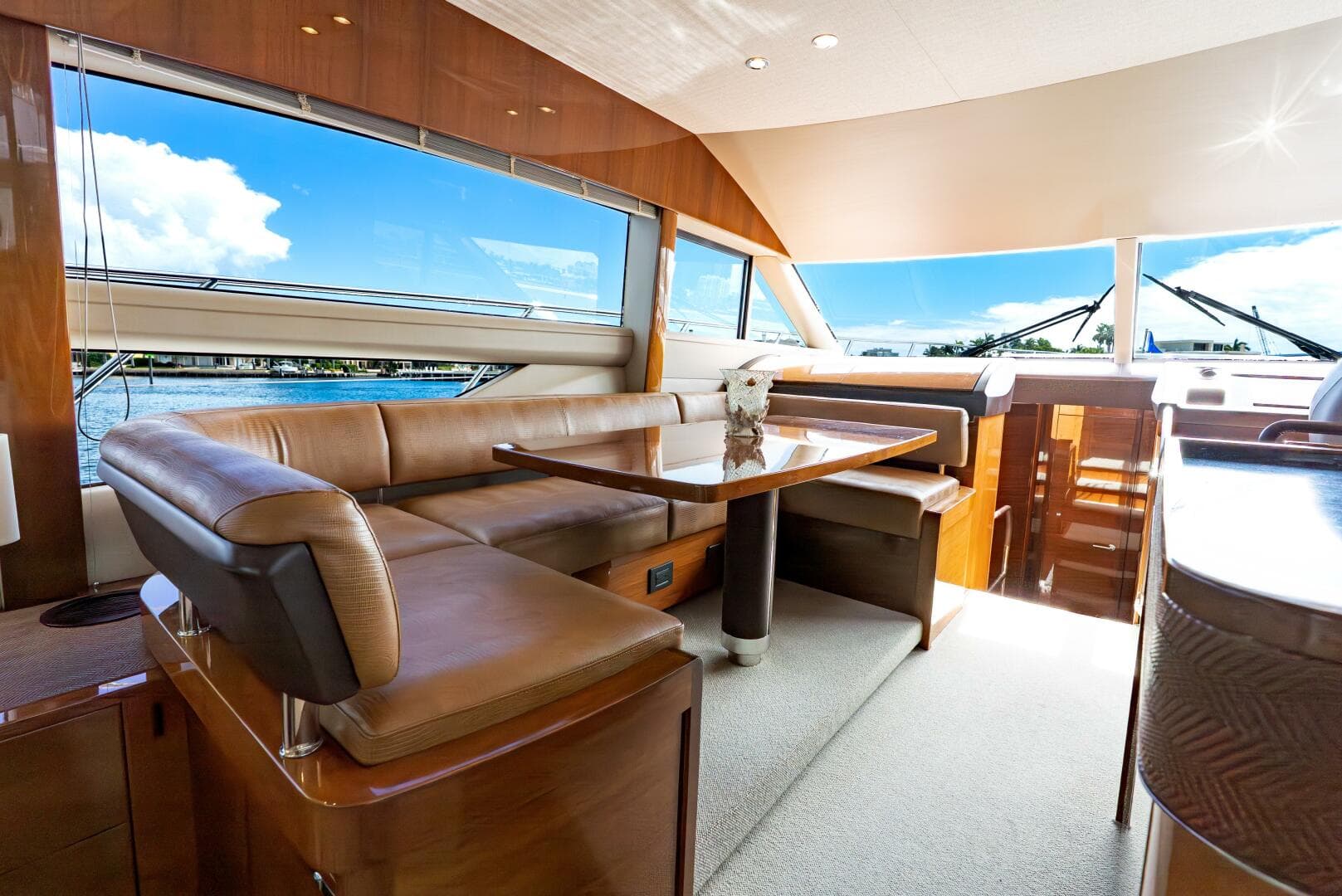 2015 Princess 56 — photo 35