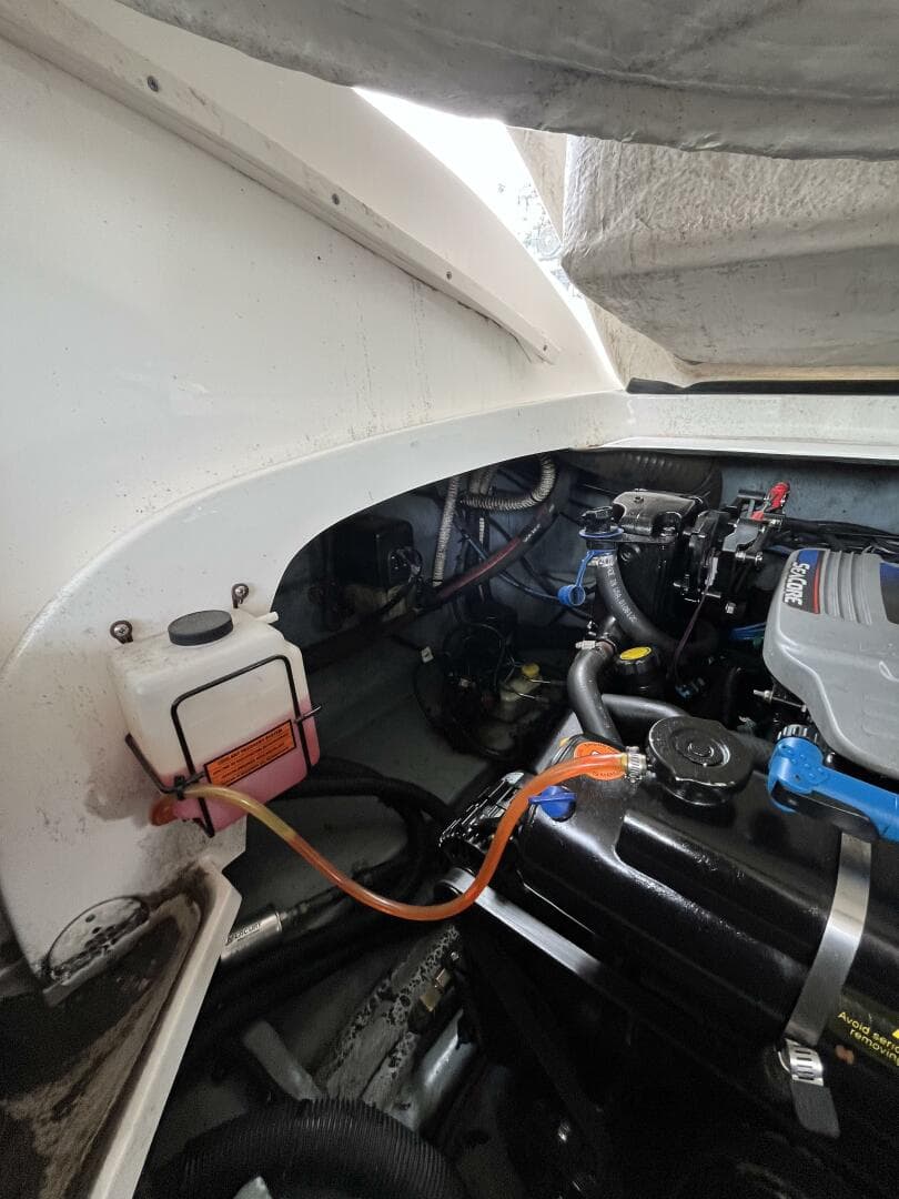 2003 Sea Ray 290 Sun Sport — photo 37