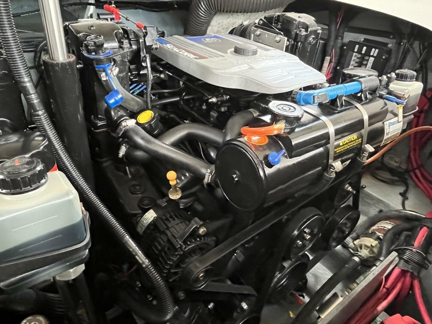 2003 Sea Ray 290 Sun Sport — photo 39