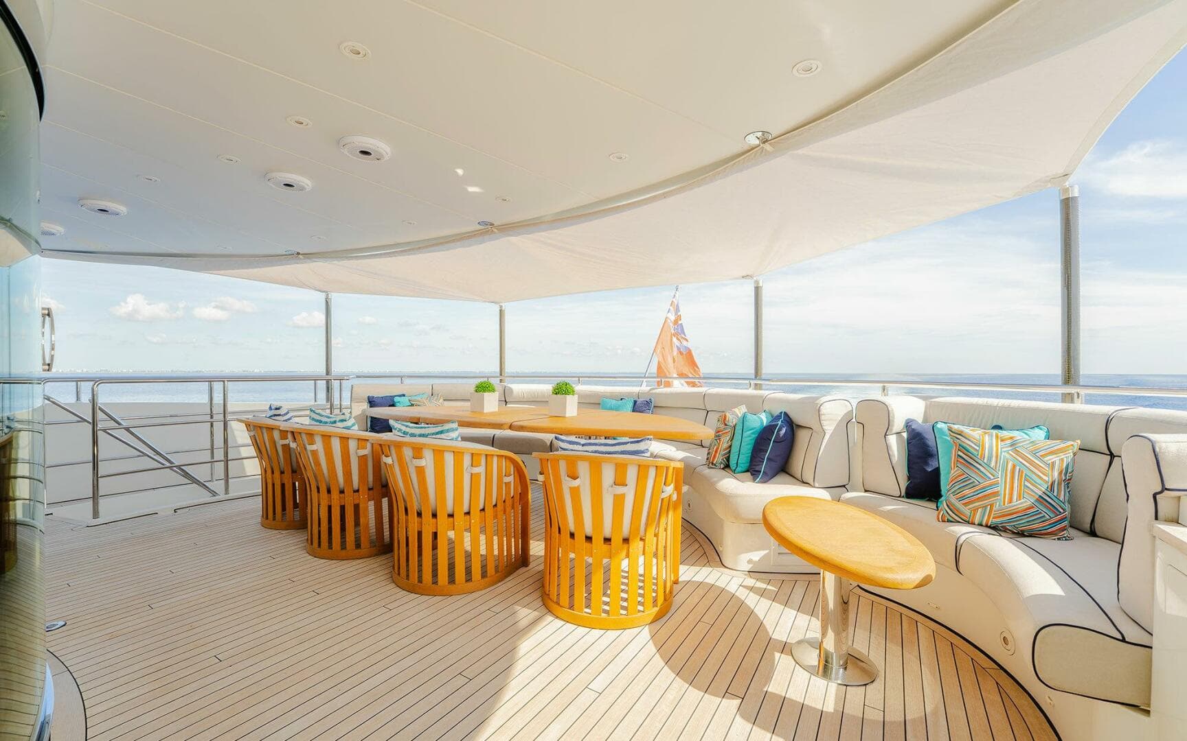 2011 Heesen Yachts — photo 18