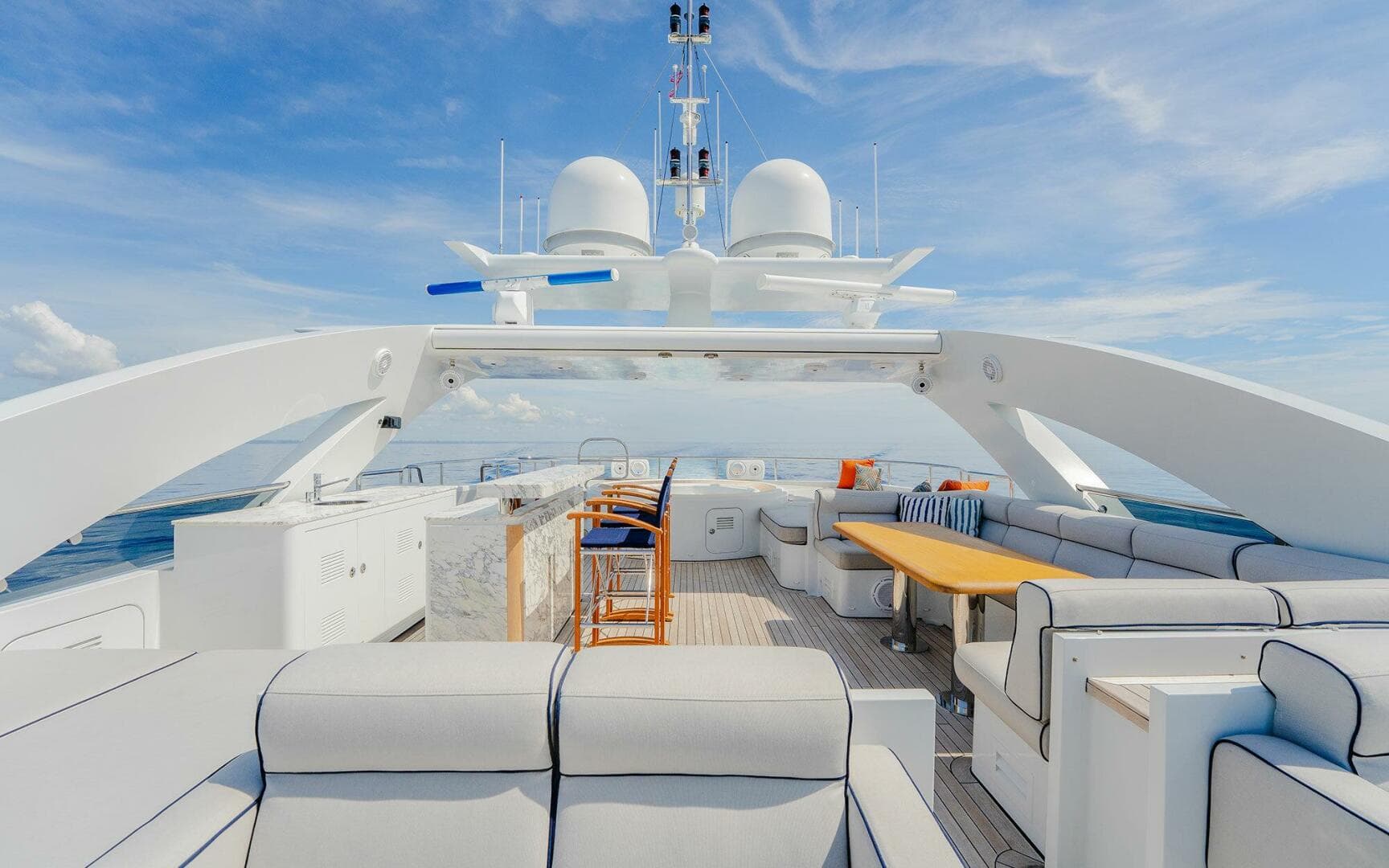 2011 Heesen Yachts — photo 21