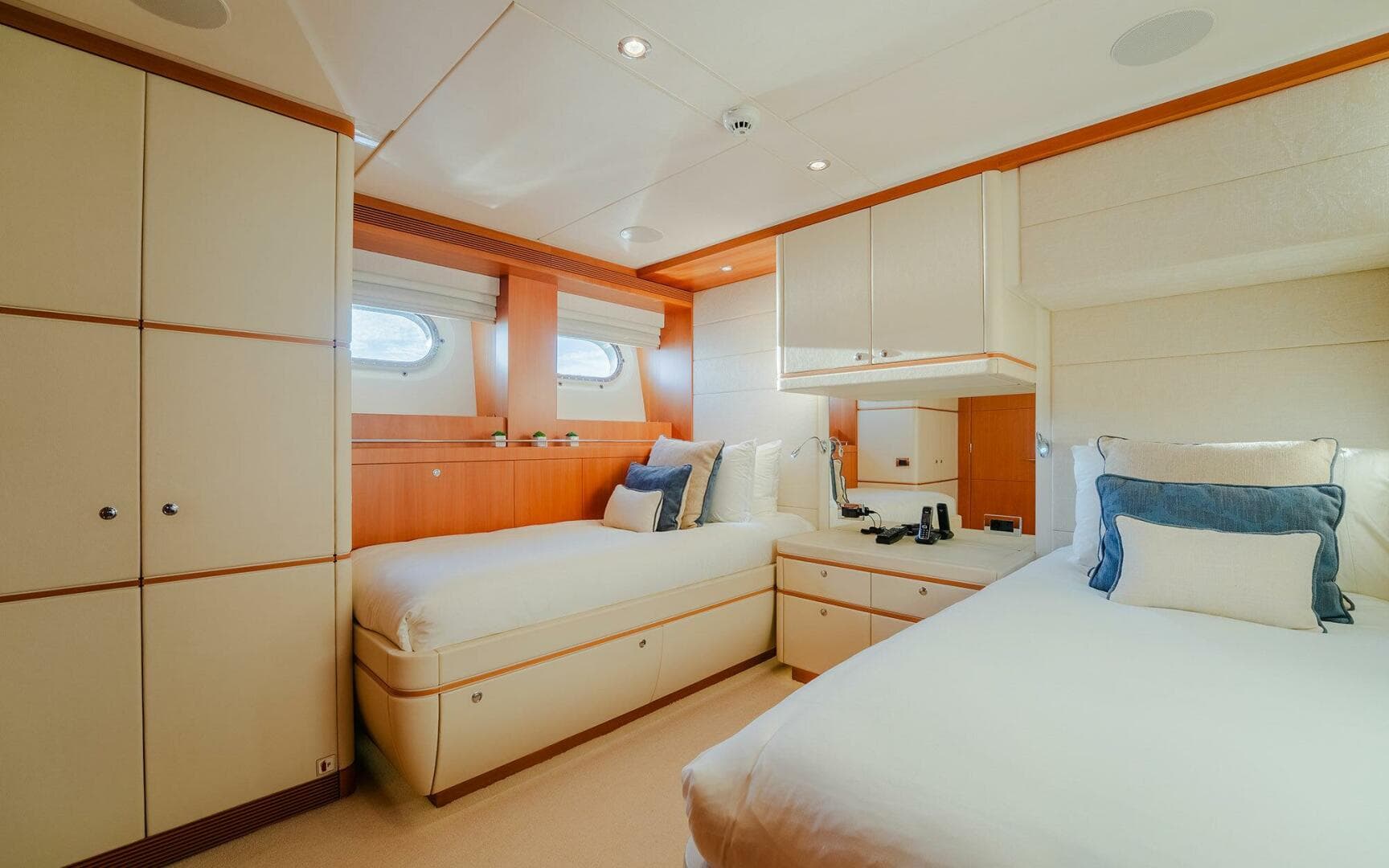 2011 Heesen Yachts — photo 11