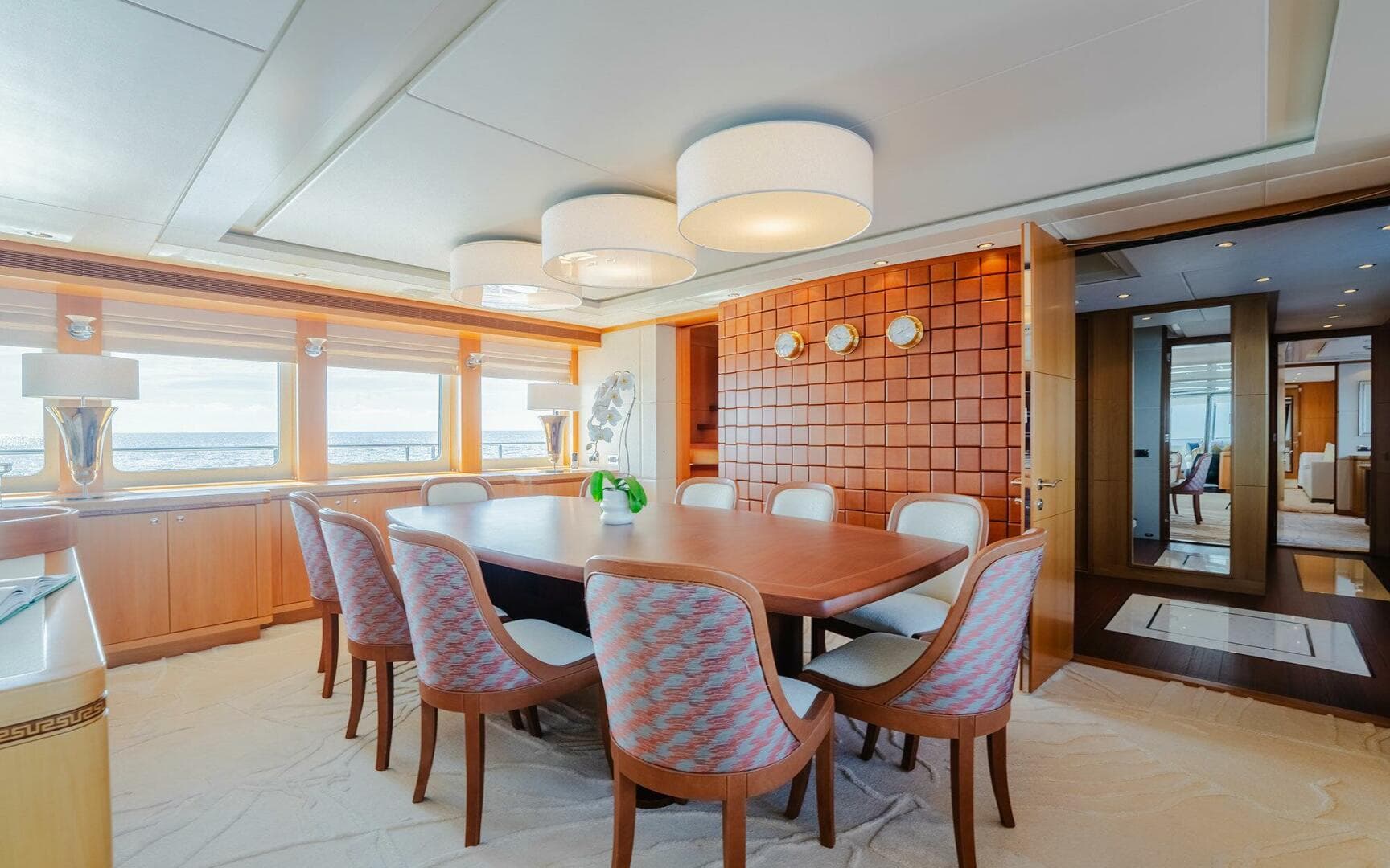 2011 Heesen Yachts — photo 7