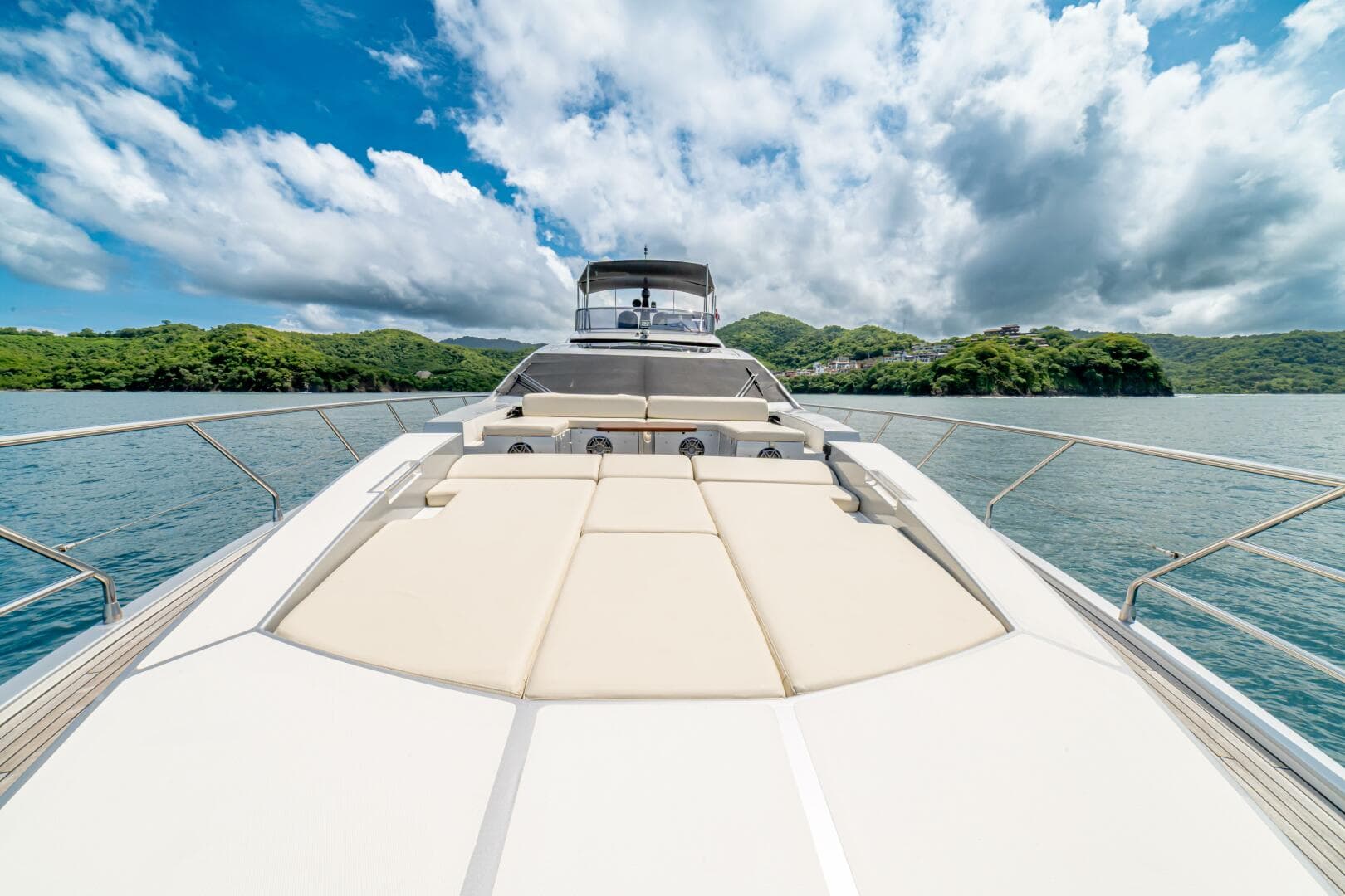 2017 Azimut 77S — photo 45