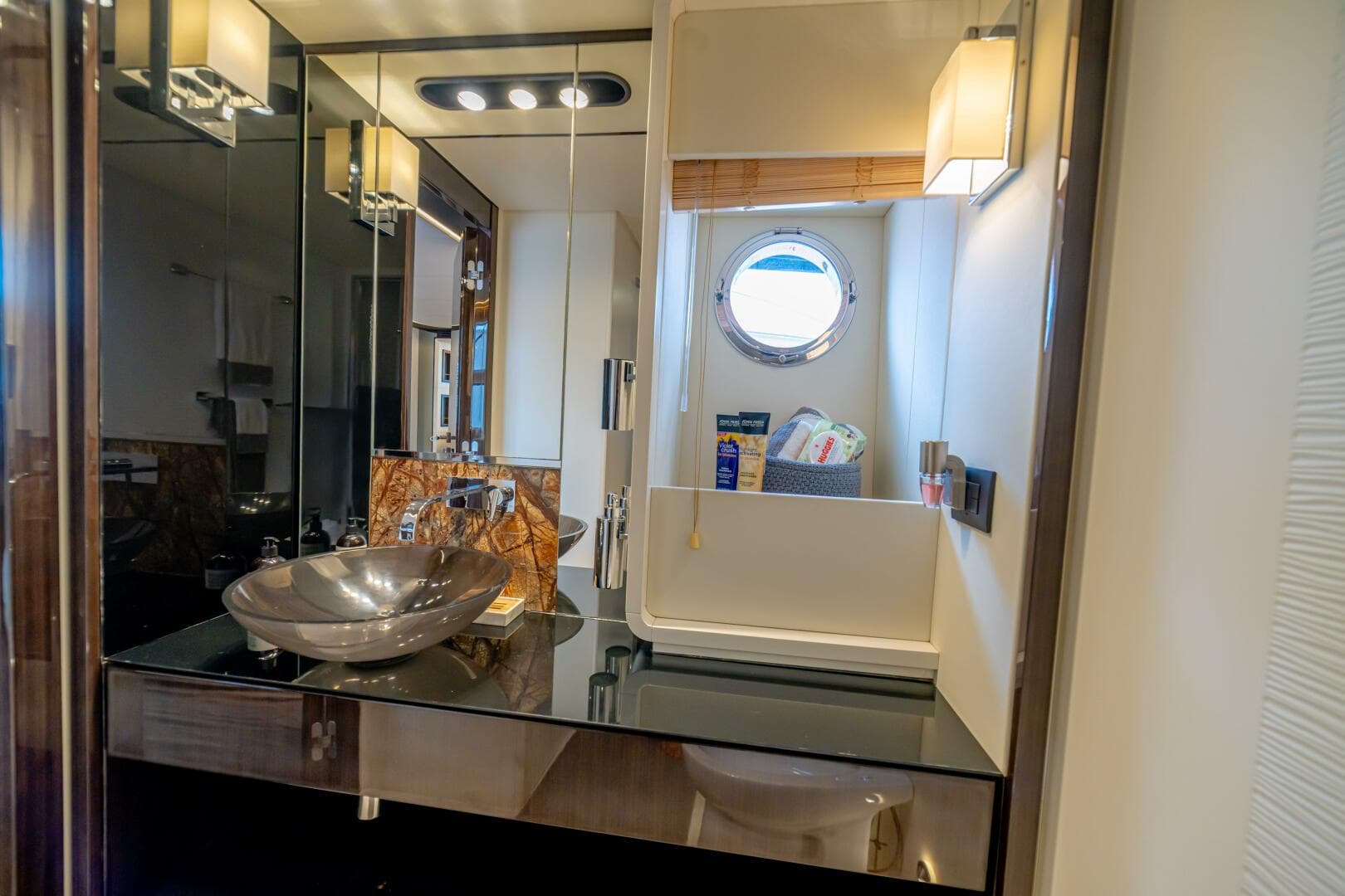 2017 Azimut 77S — photo 98