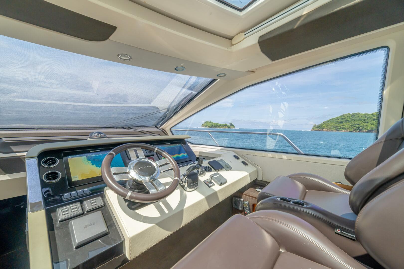 2017 Azimut 77S — photo 22