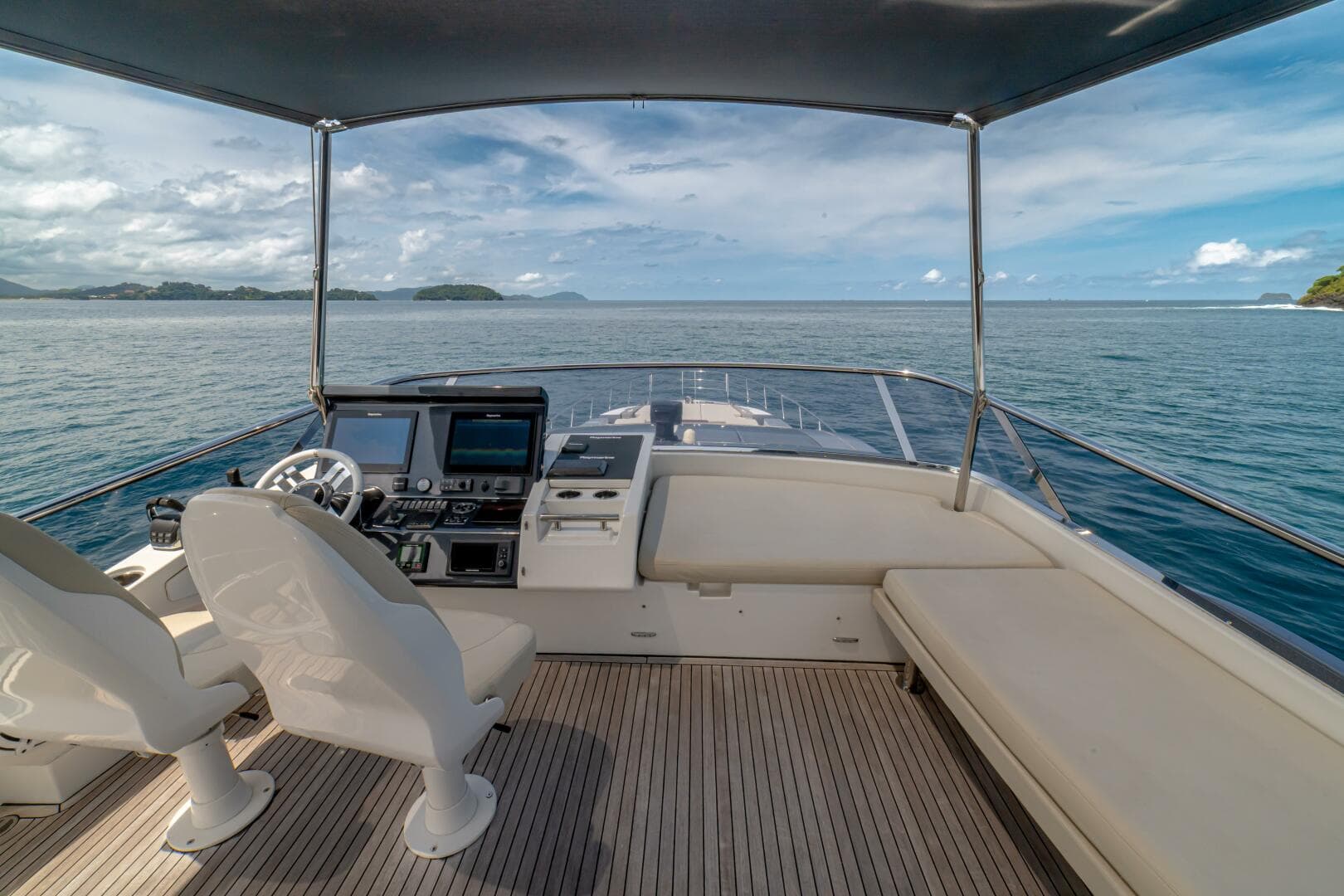 2017 Azimut 77S — photo 53