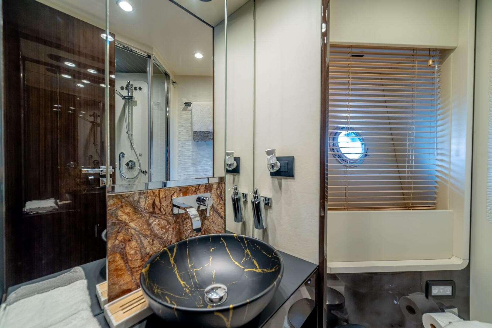 2017 Azimut 77S — photo 74