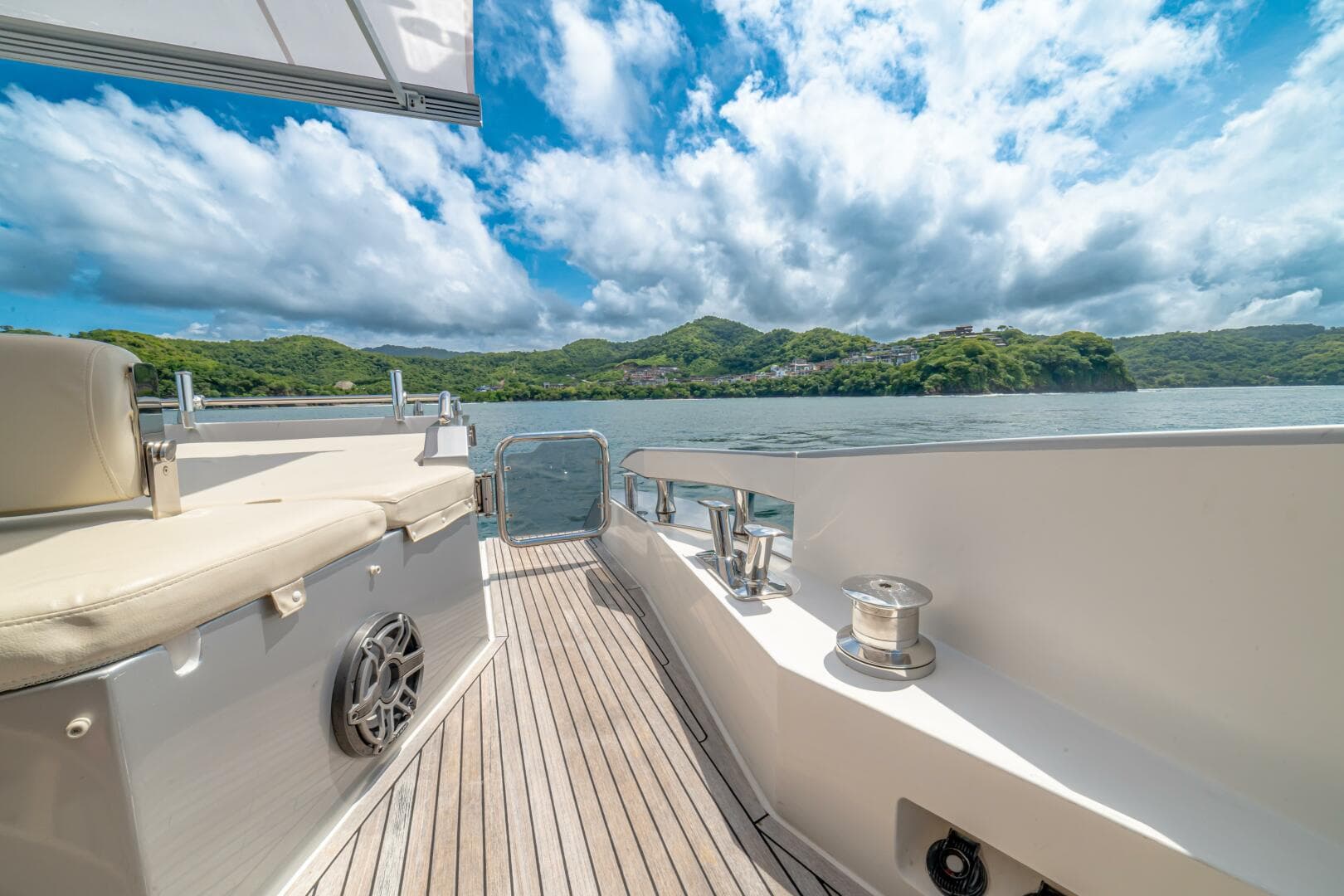 2017 Azimut 77S — photo 32