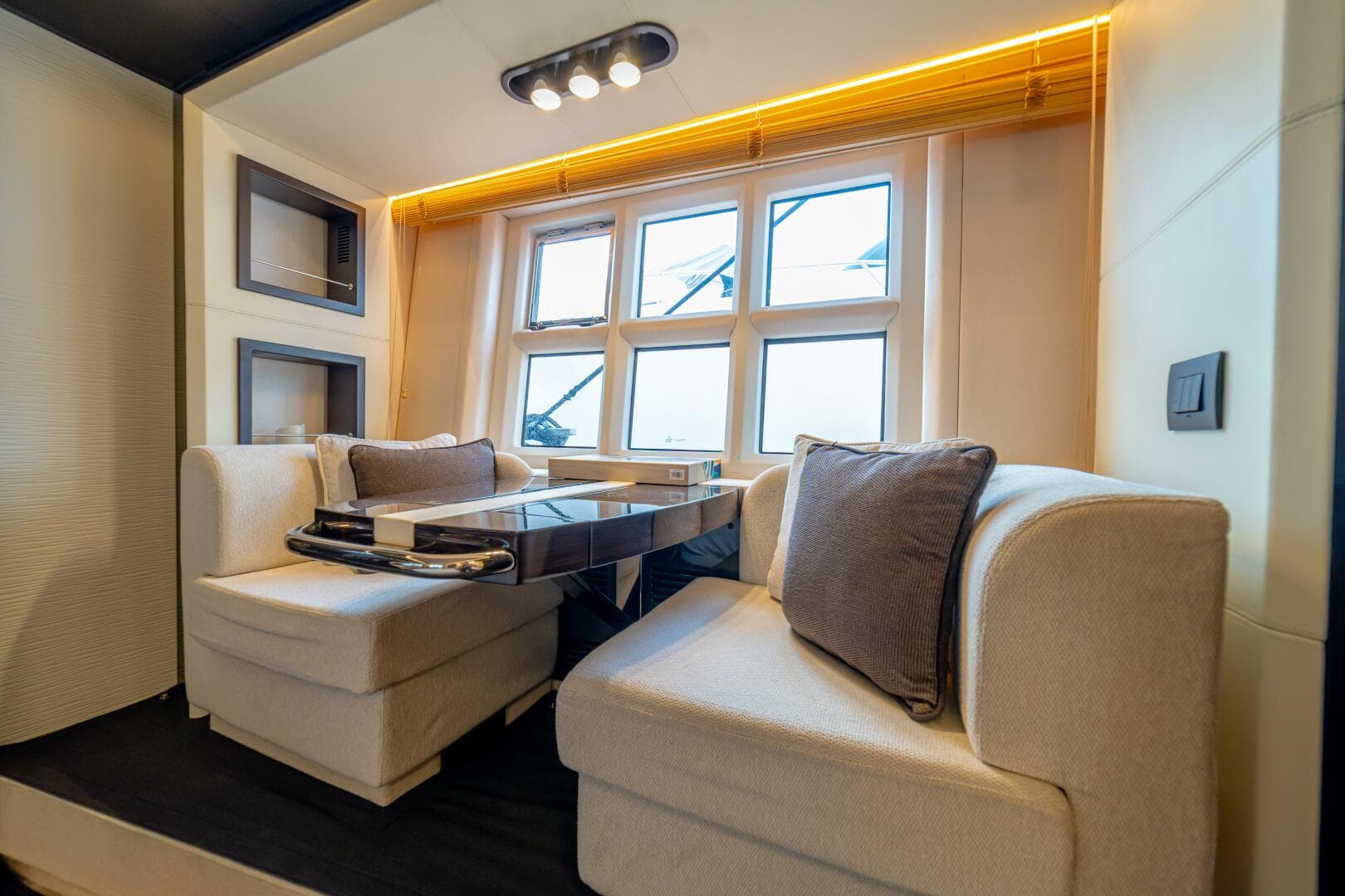 2017 Azimut 77S — photo 94