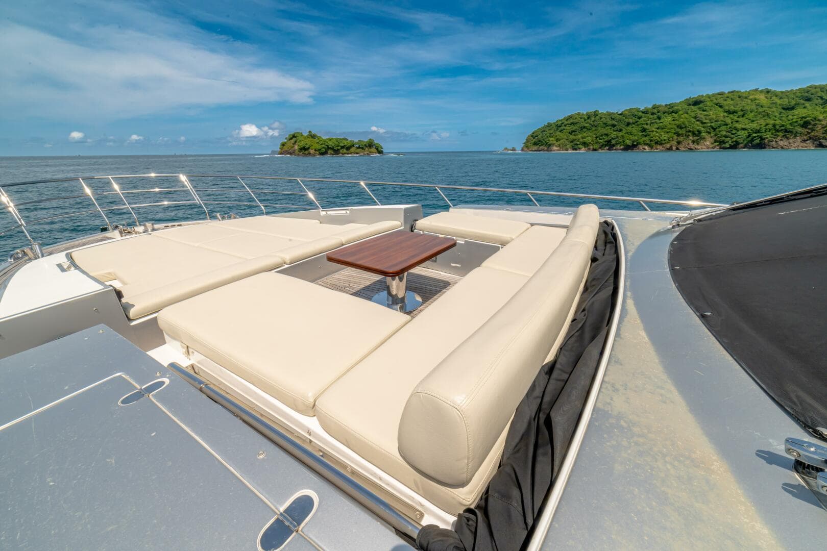 2017 Azimut 77S — photo 47