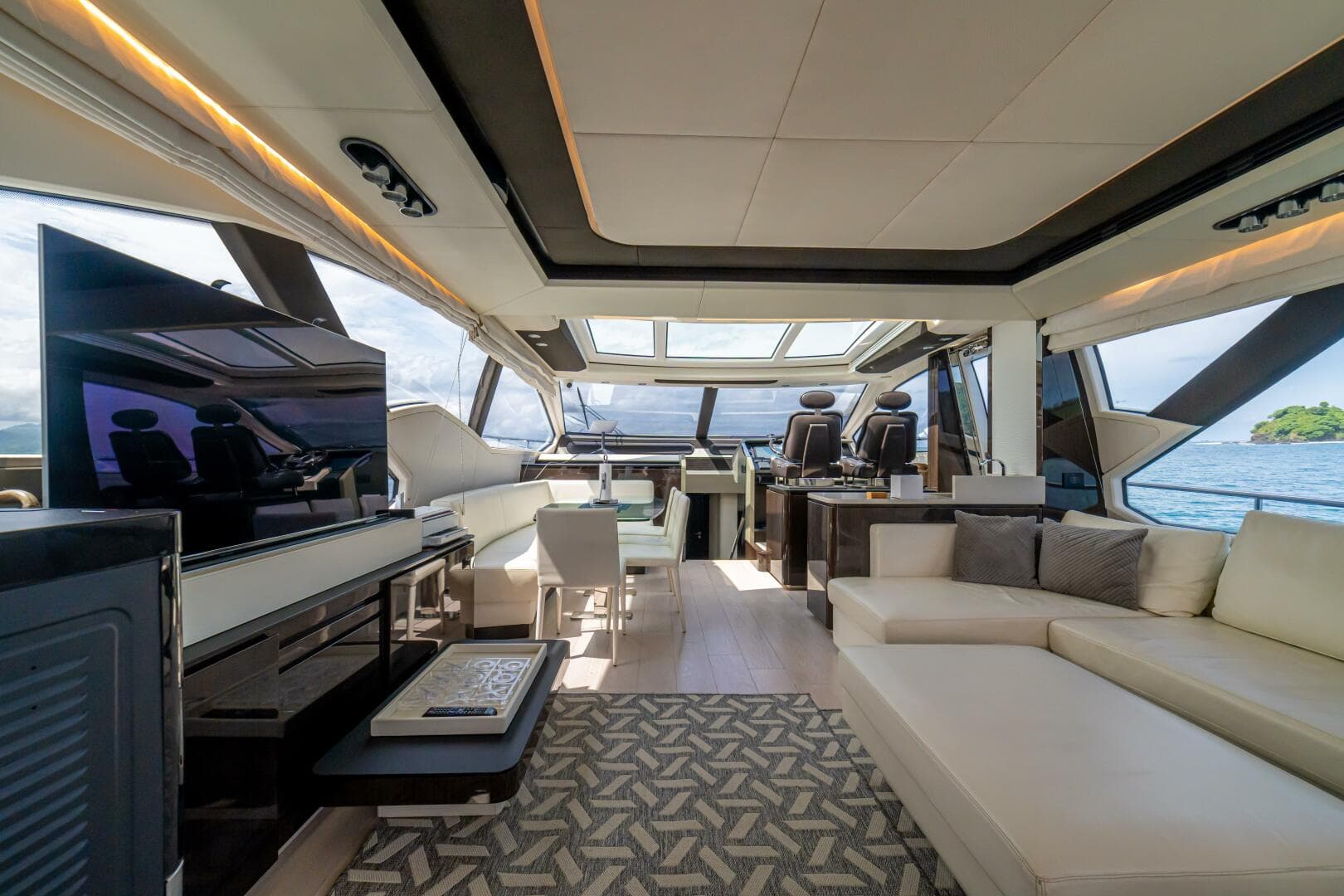 2017 Azimut 77S — photo 2