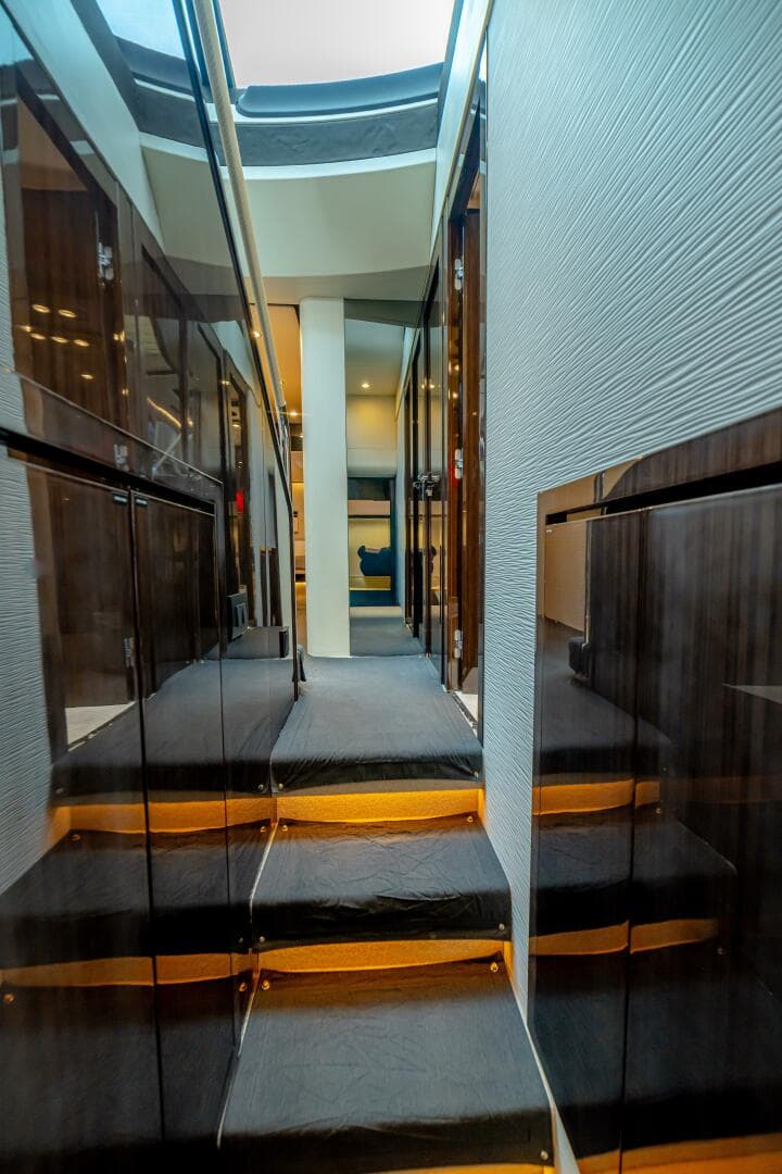 2017 Azimut 77S — photo 102