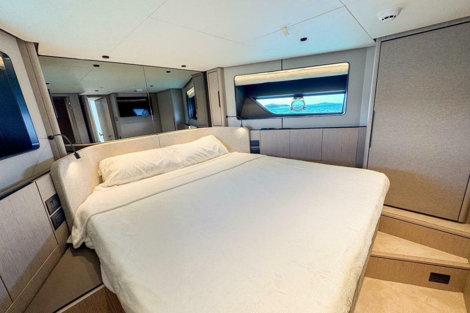 2024 Ferretti Yachts 580 — photo 34