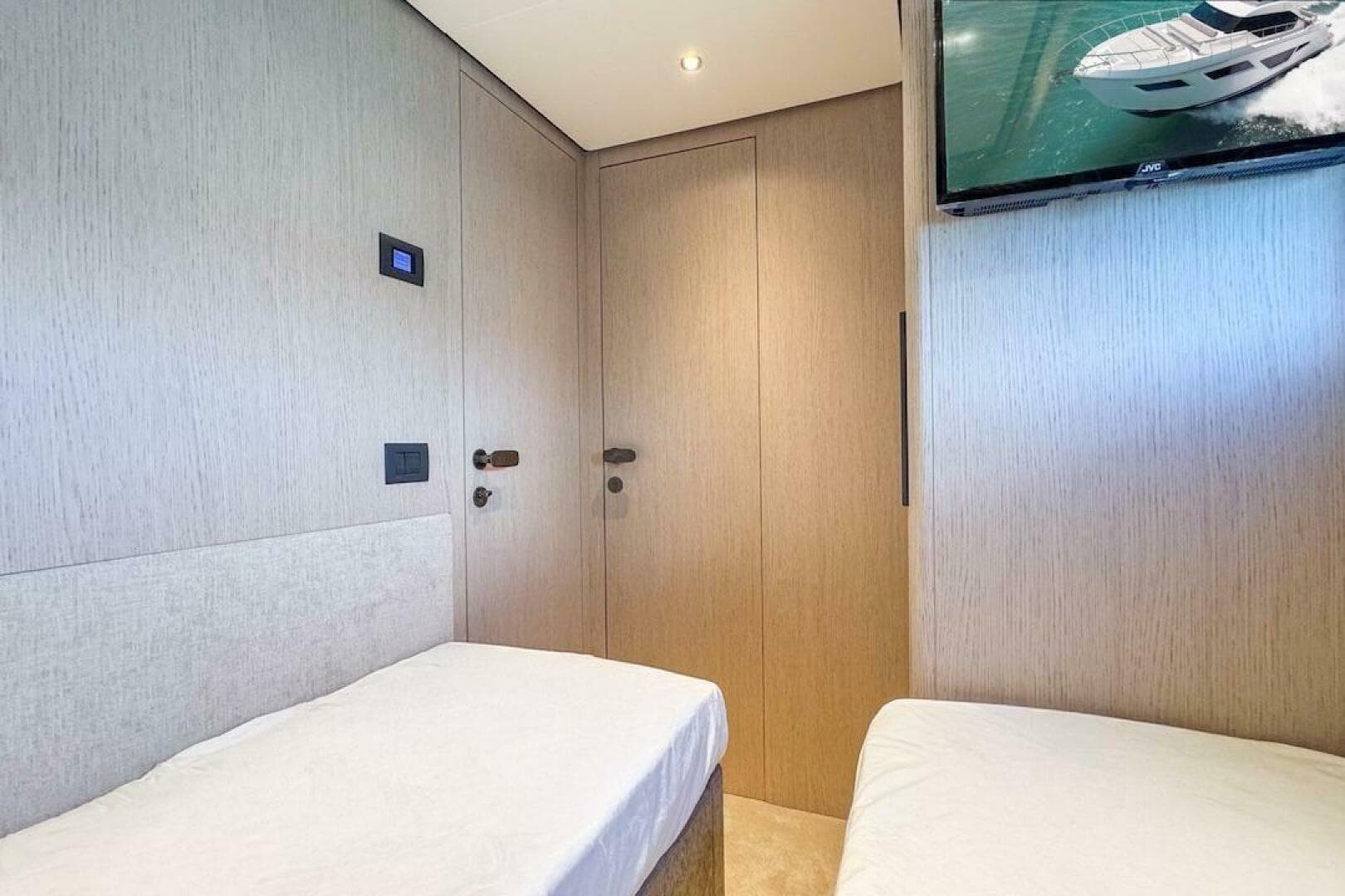 2024 Ferretti Yachts 580 — photo 36