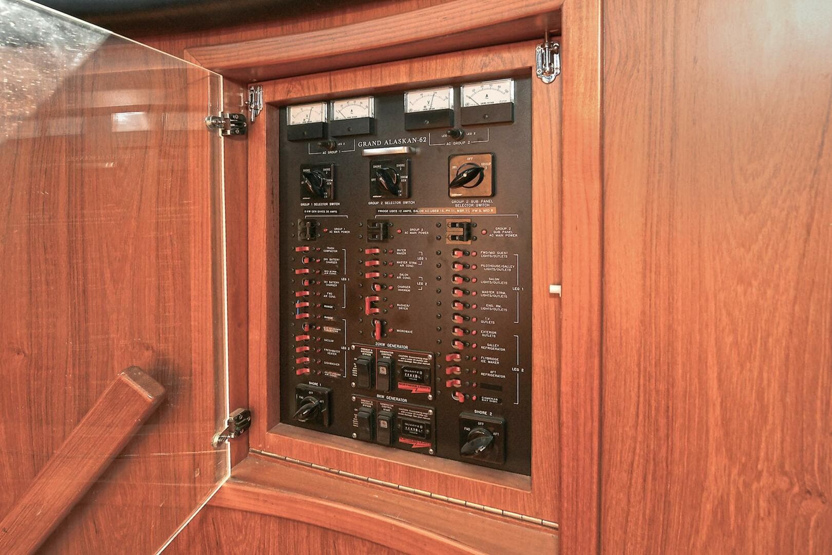 2002 Grand Alaskan Flushdeck — photo 31