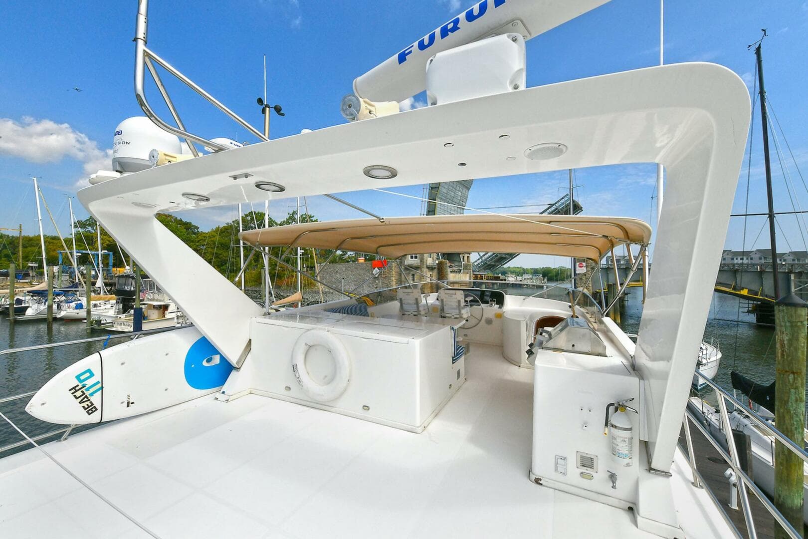 2002 Grand Alaskan Flushdeck — photo 52