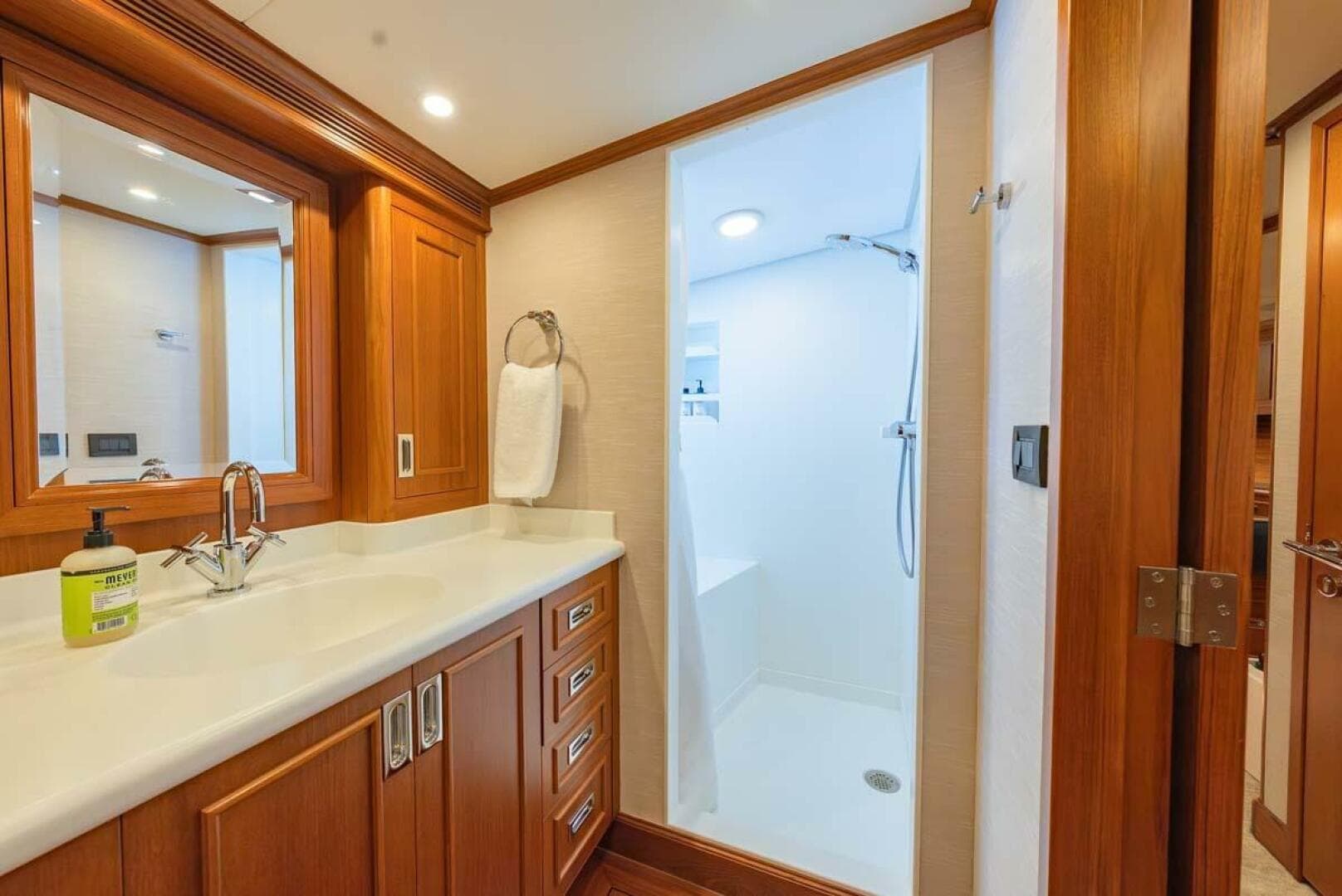 1984 Feadship Gentleman'S Yachtfish — photo 19