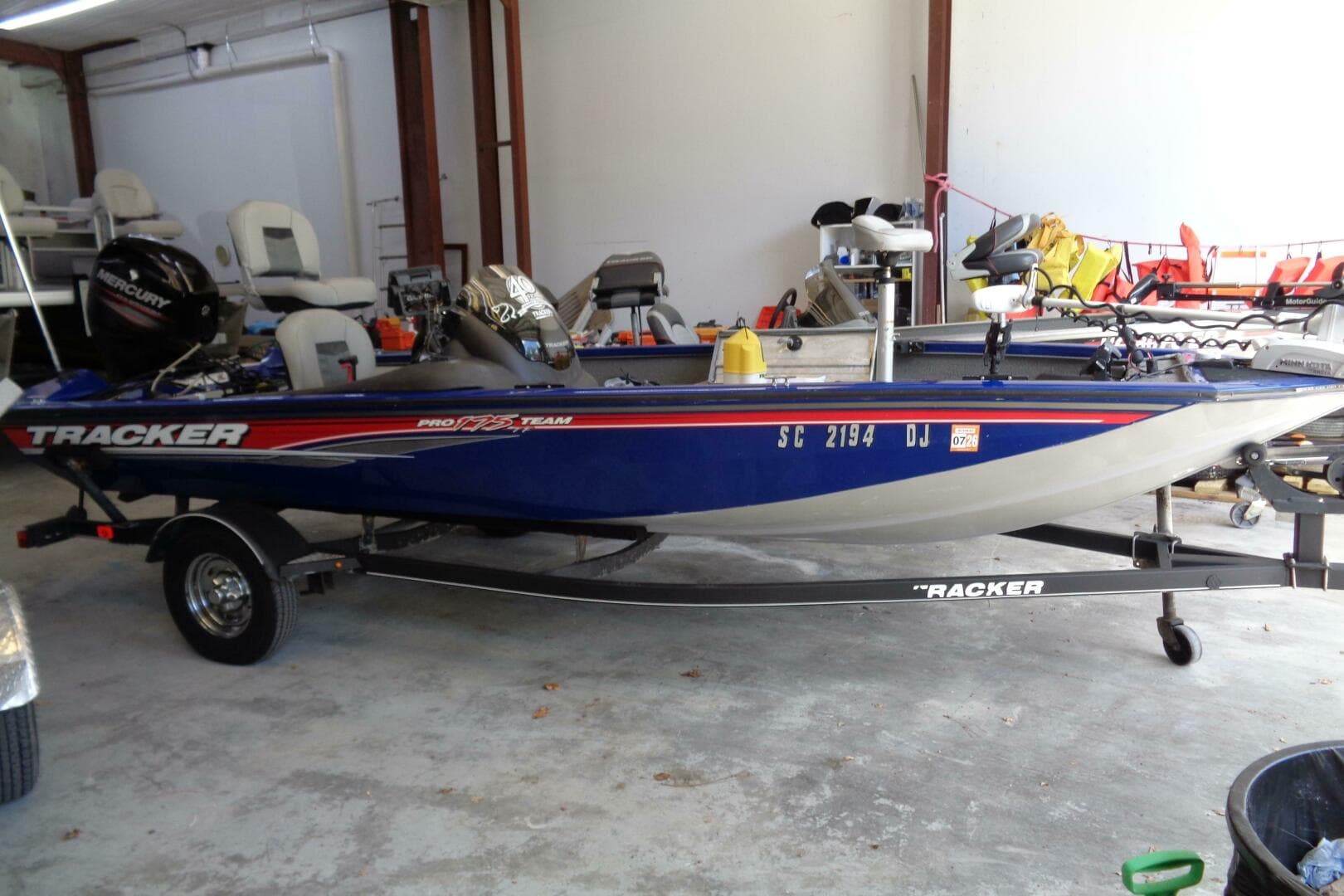 2016 Express Pt 175 — photo 13