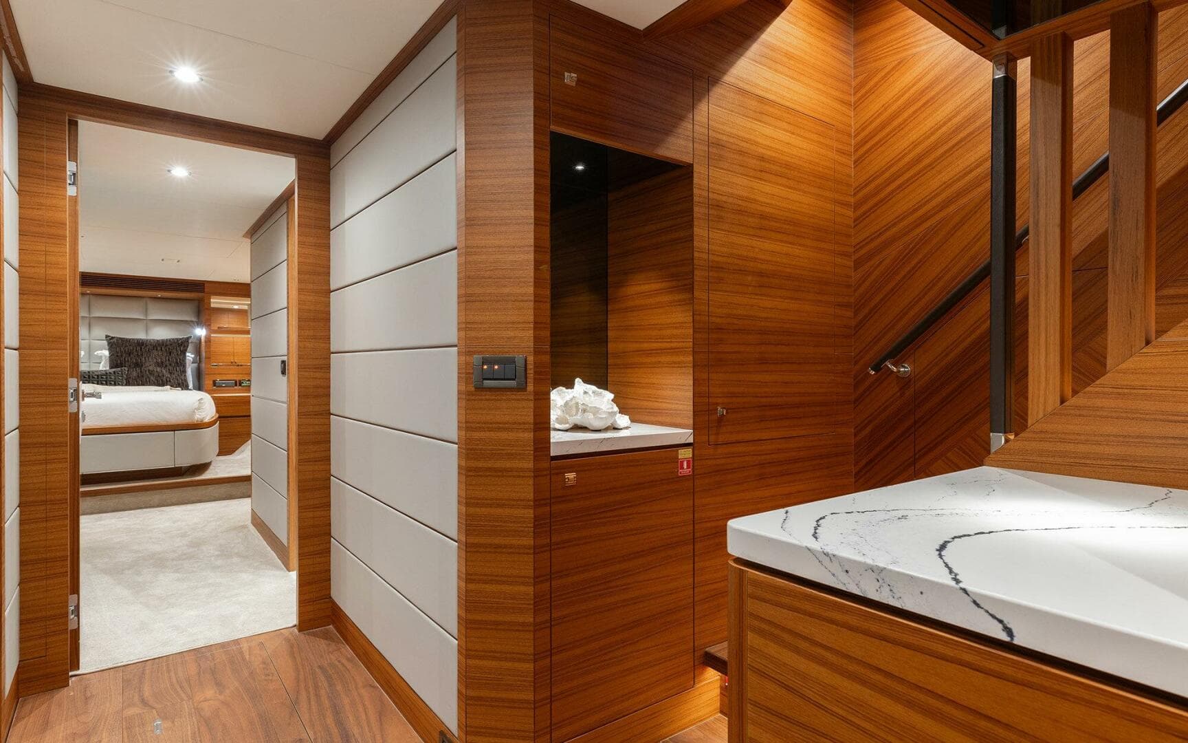 2022 Horizon Fd 92 Tri-Deck — photo 12