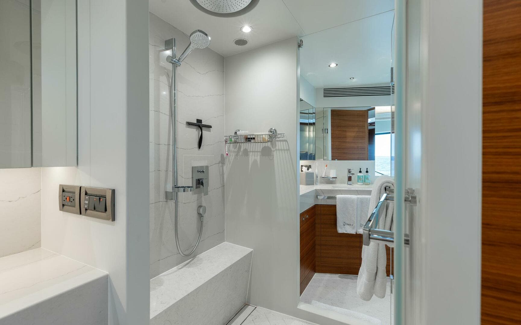 2022 Horizon Fd 92 Tri-Deck — photo 11