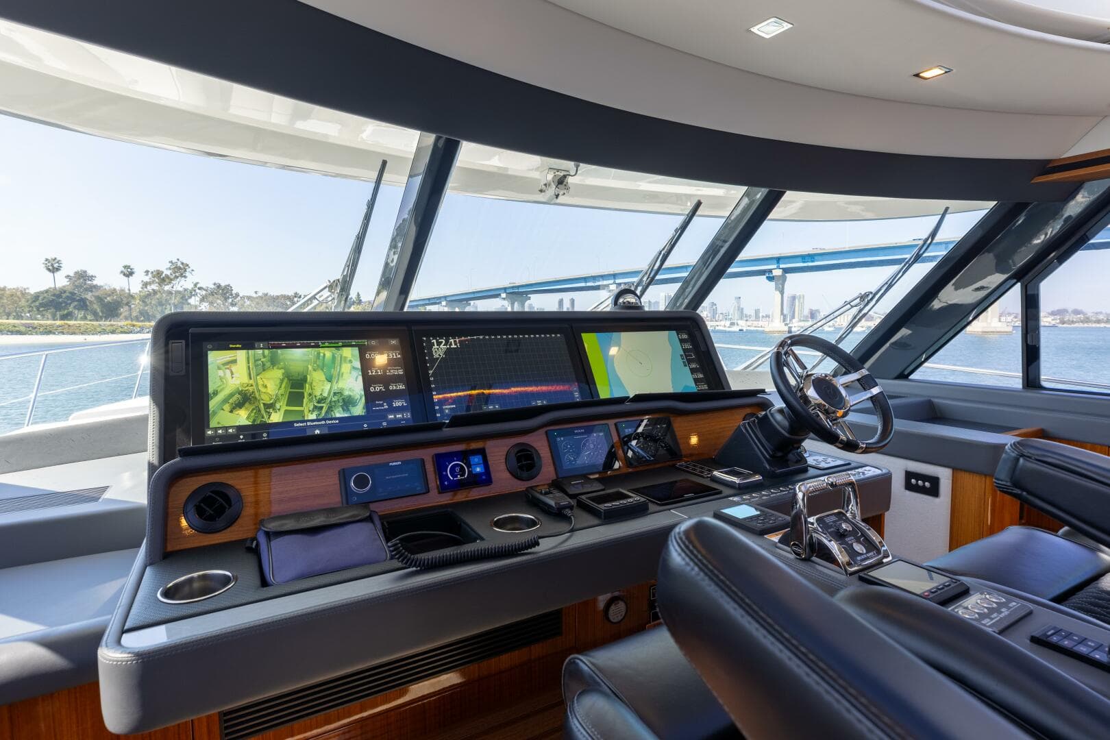 2023 Riviera 645 Suv — photo 13