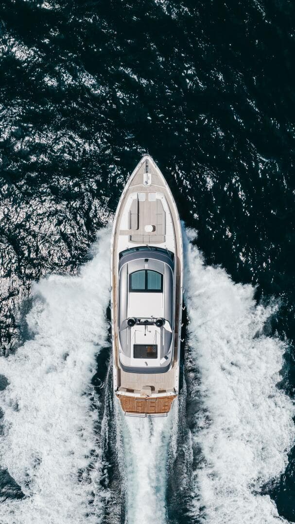 2023 Riviera 645 Suv — photo 2