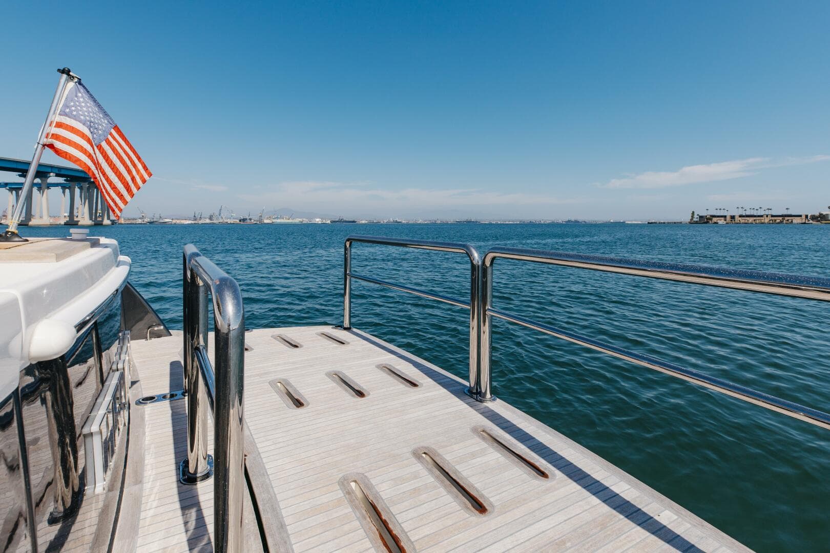 2023 Riviera 645 Suv — photo 4