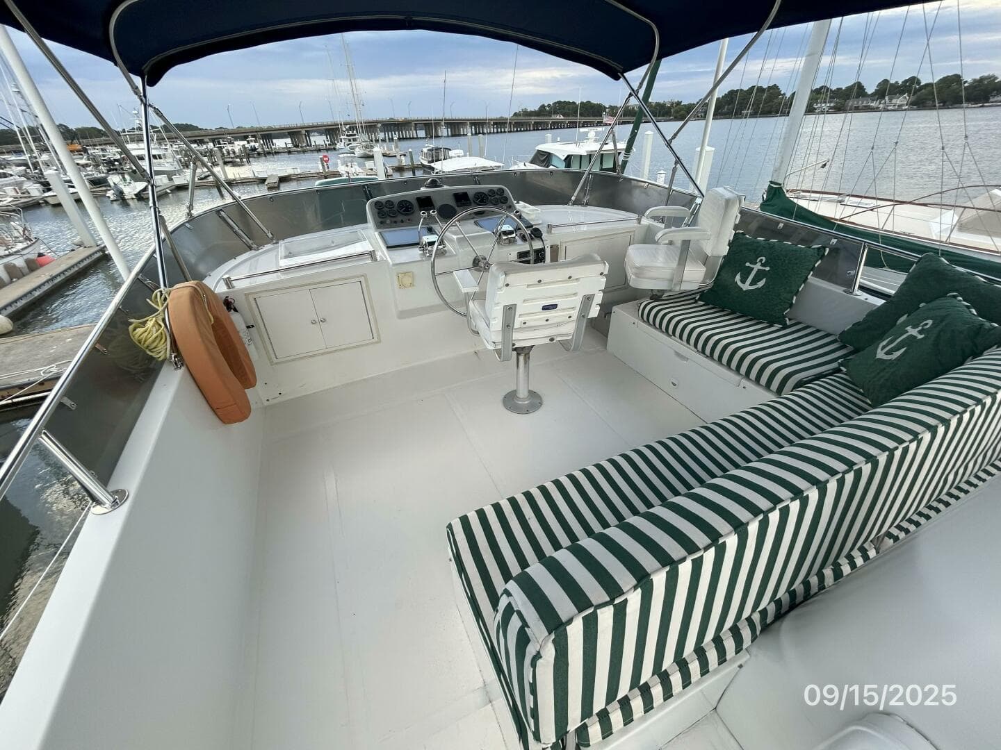 2000 Ocean Alexander 450 Classico — photo 14