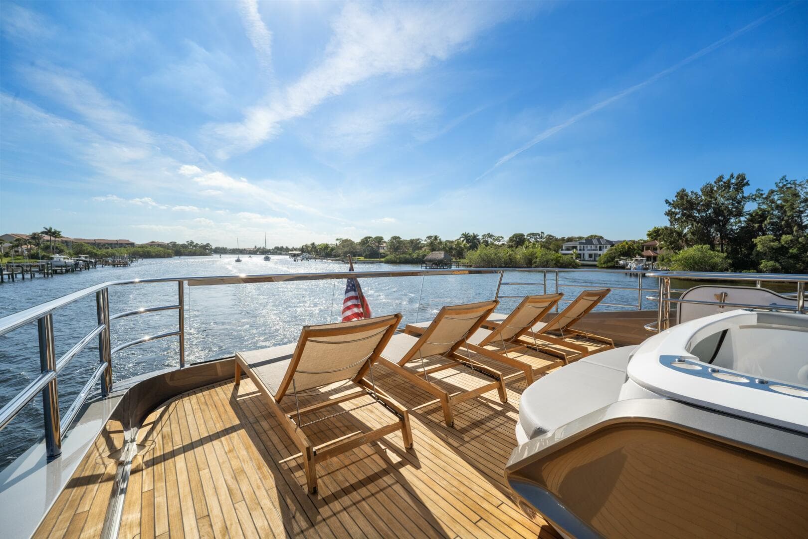 2025 Princess Y95 — photo 16